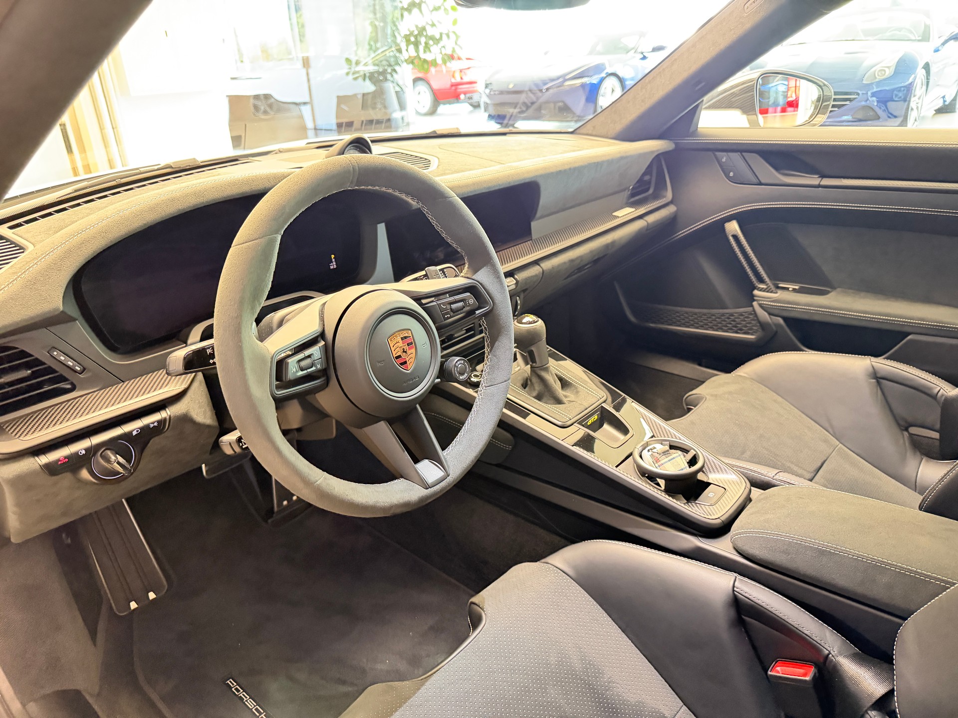 PORSCHE 911 Carrera GT3 PDK-image-7