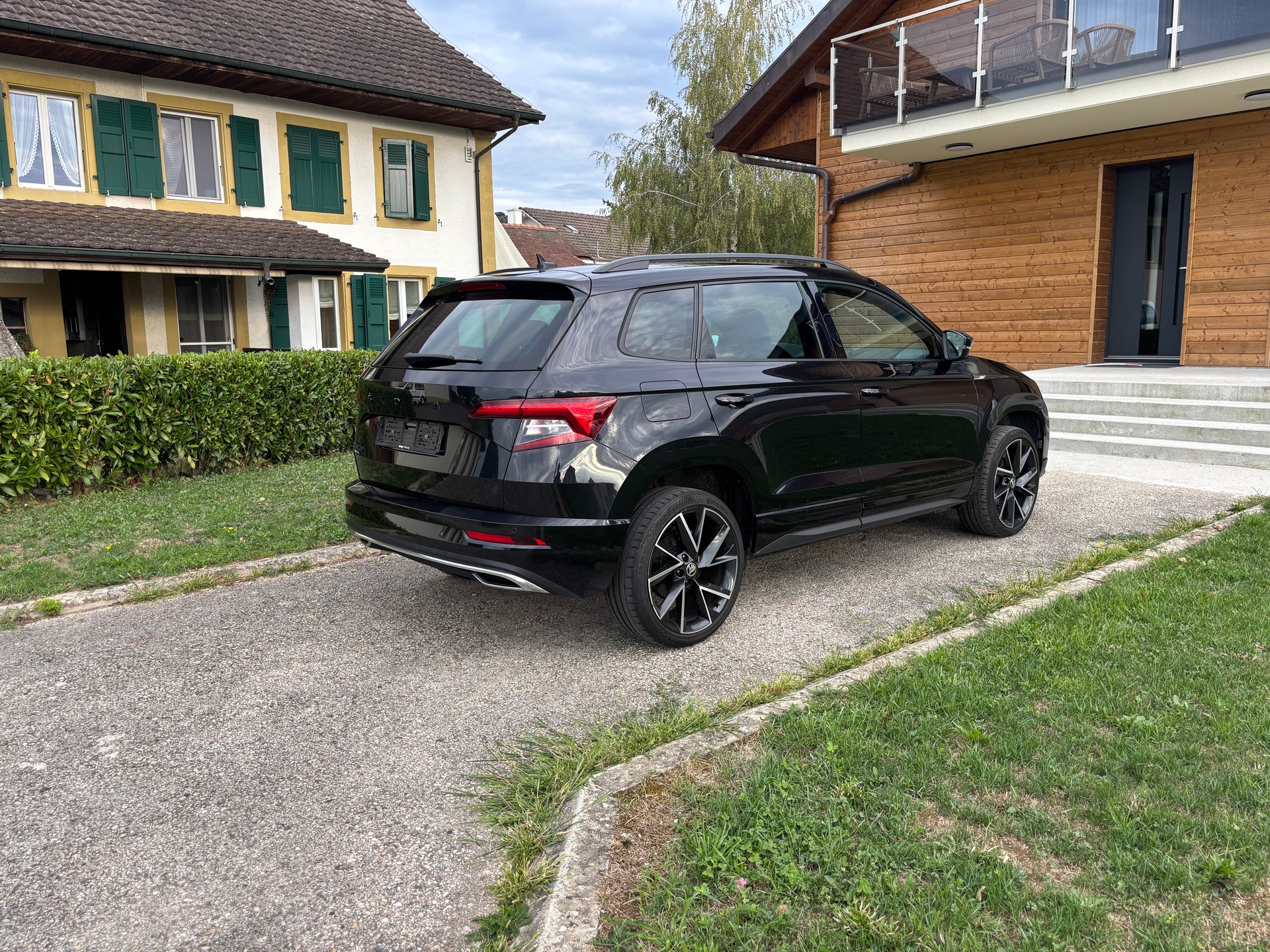 SKODA Karoq 1.5 TSI ACT SportLine DSG-image-4