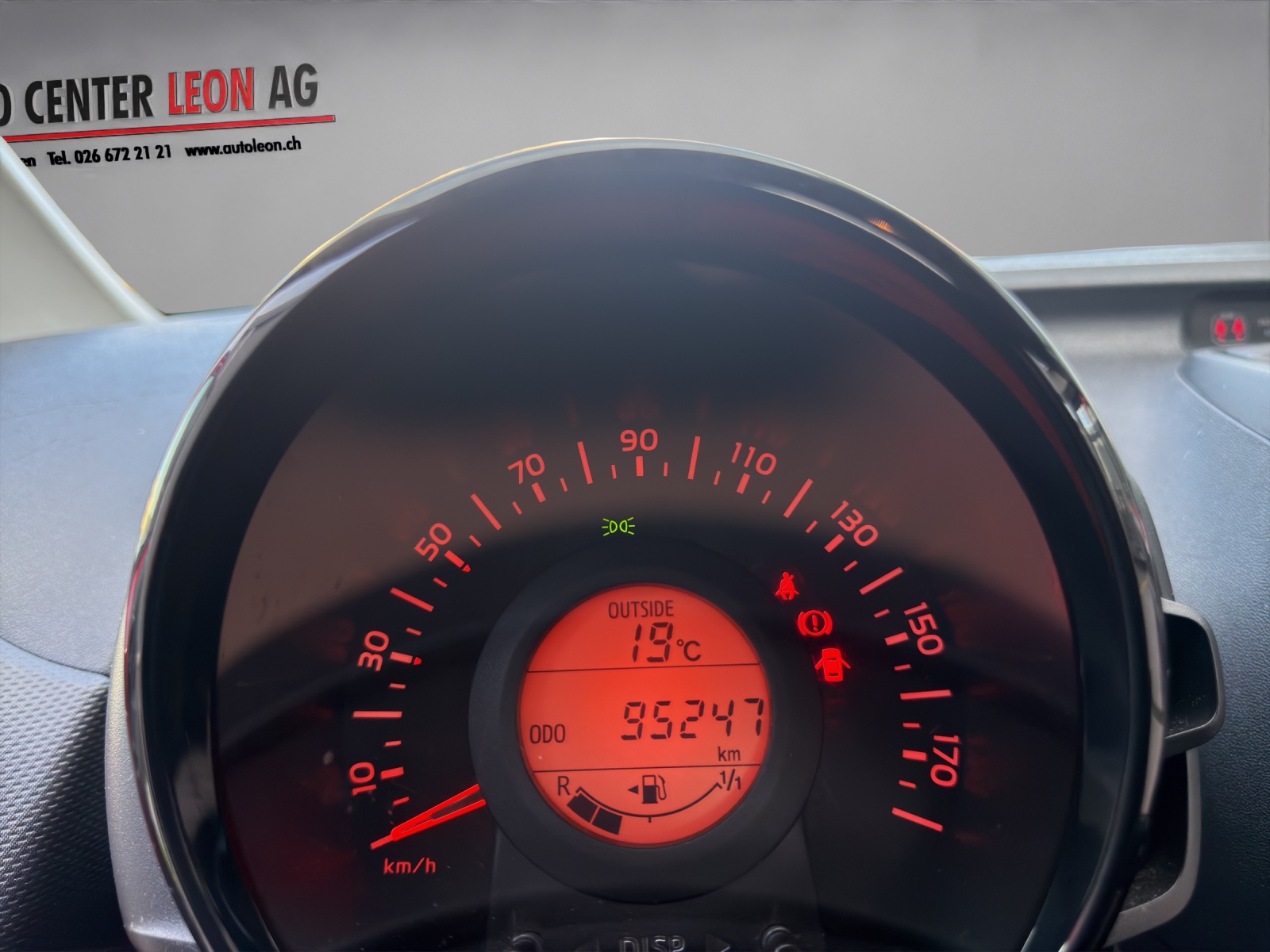 CITROEN C1 1.0 VTi Shine Stop&Start-image-10