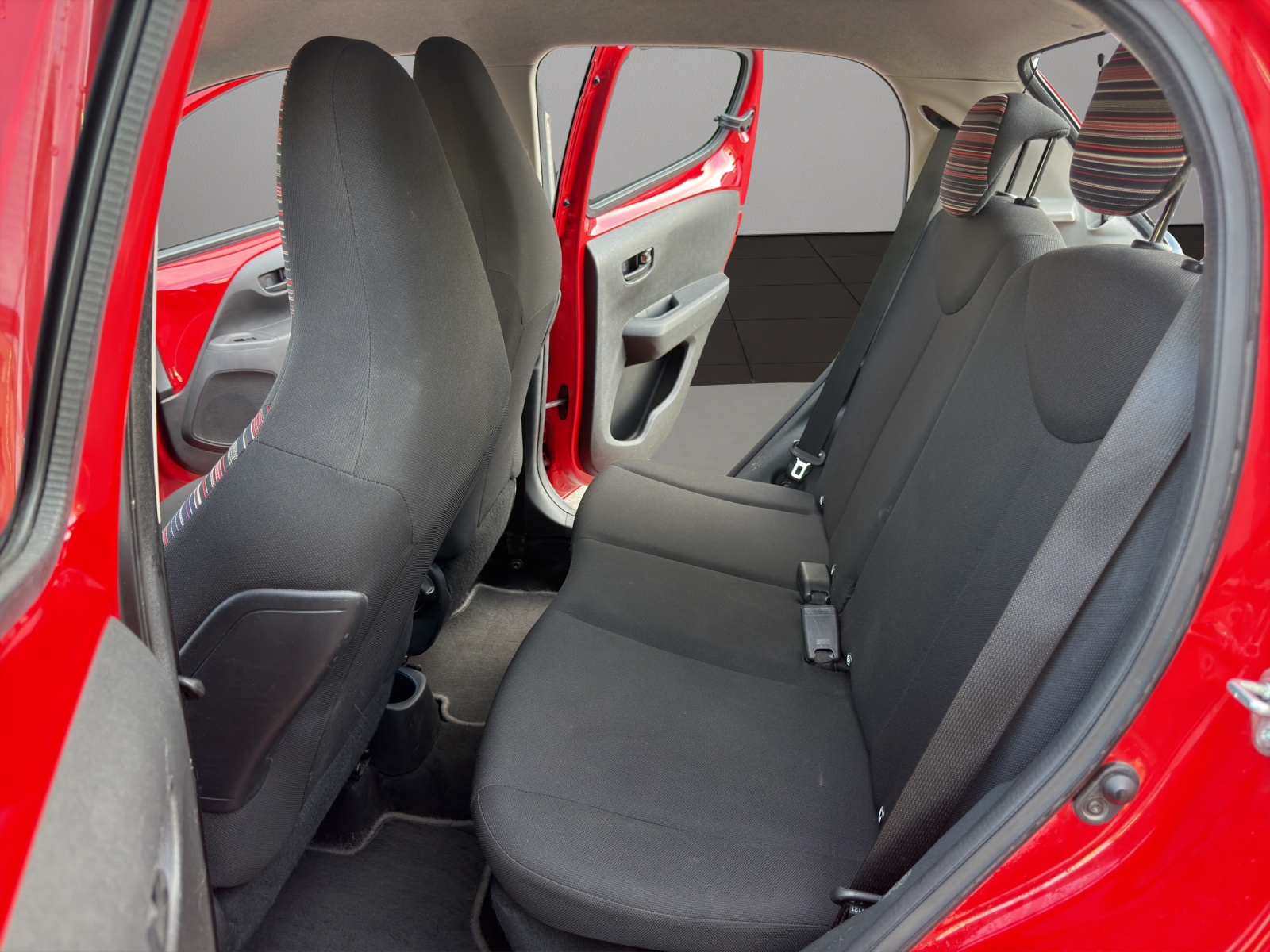 CITROEN C1 1.0 VTi Shine Stop&Start-image-12