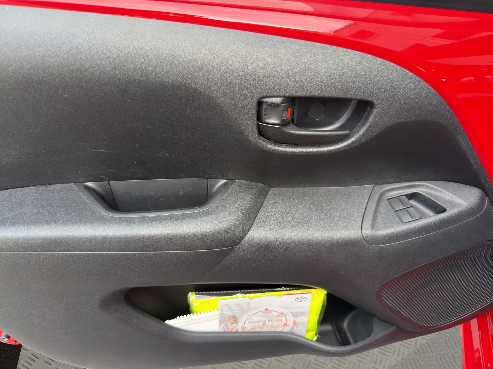 CITROEN C1 1.0 VTi Shine Stop&Start-image-11