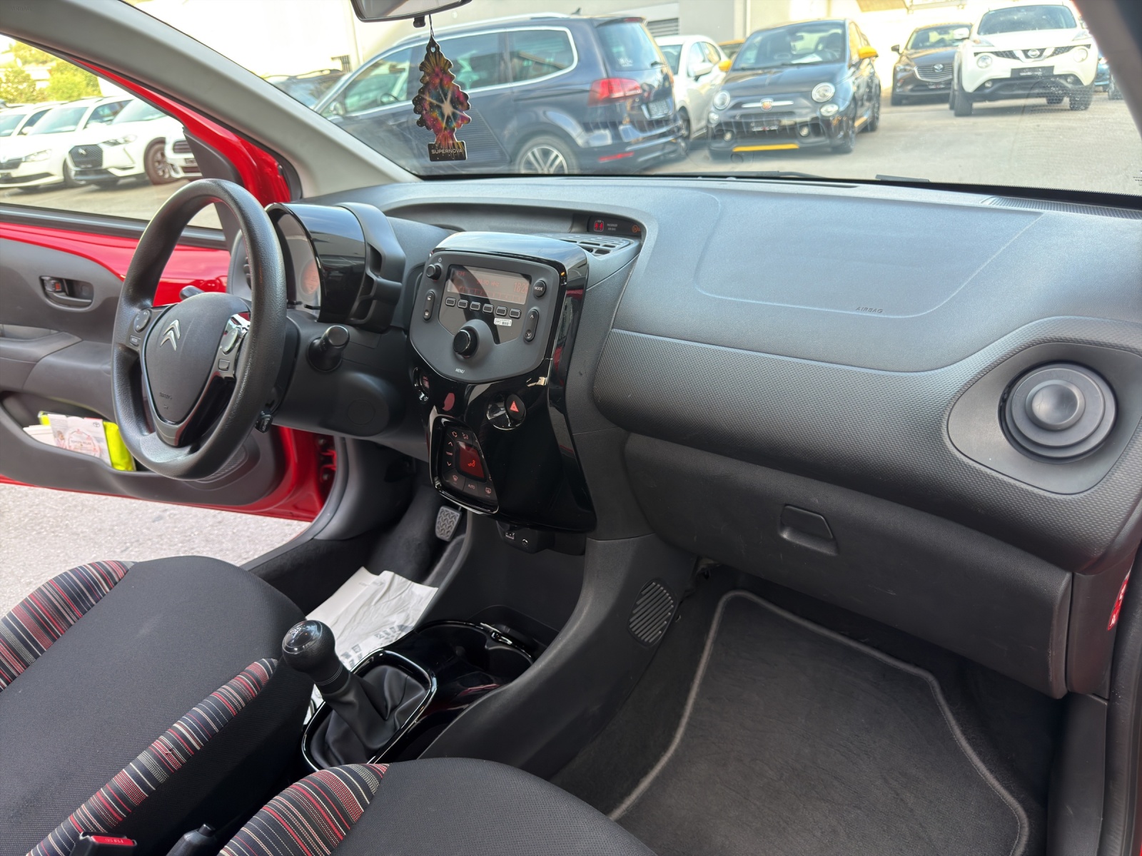 CITROEN C1 1.0 VTi Shine Stop&Start-image-20