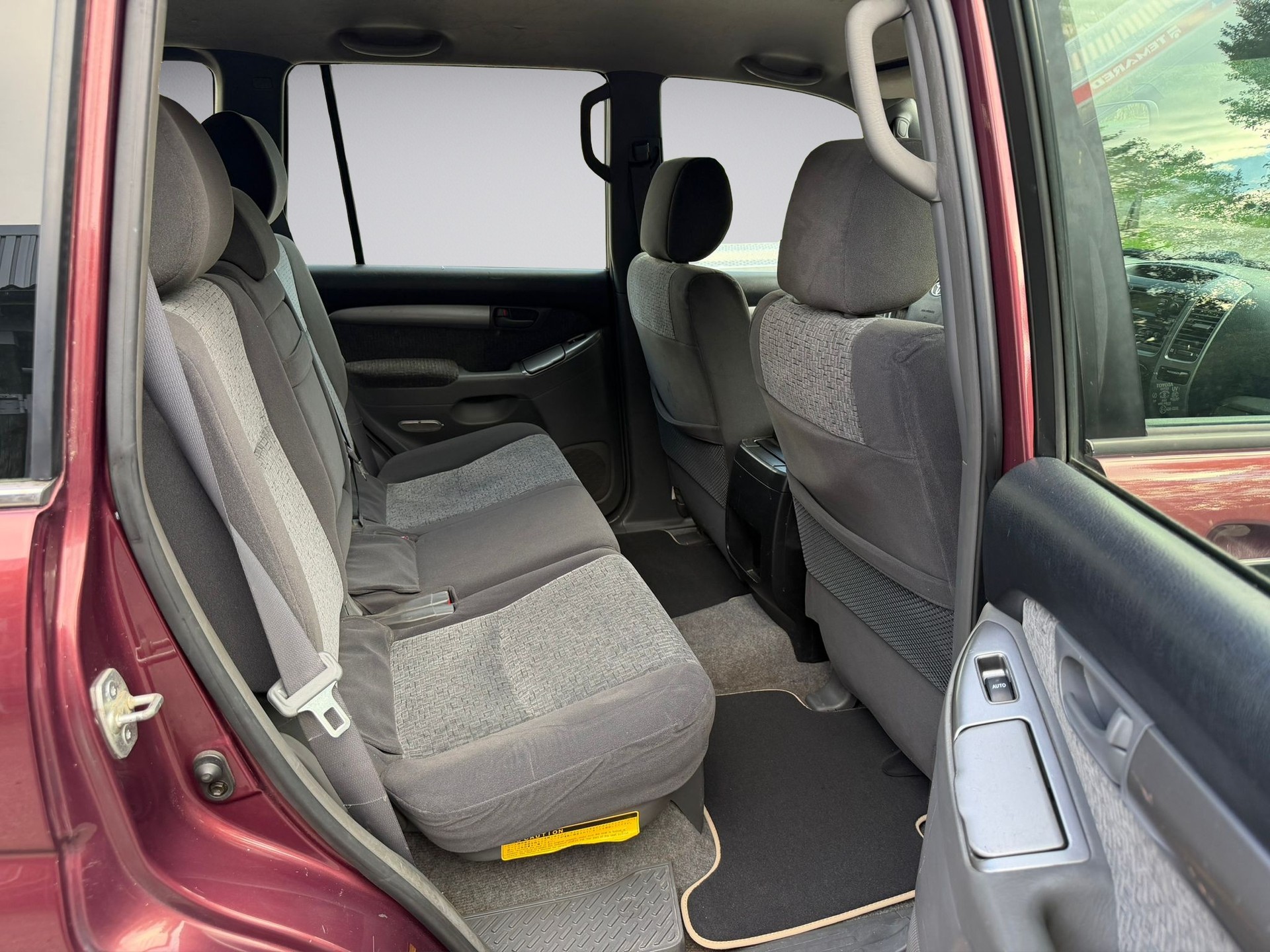 TOYOTA Land Cruiser 3.0 TD Linea Terra 4x4-image-11