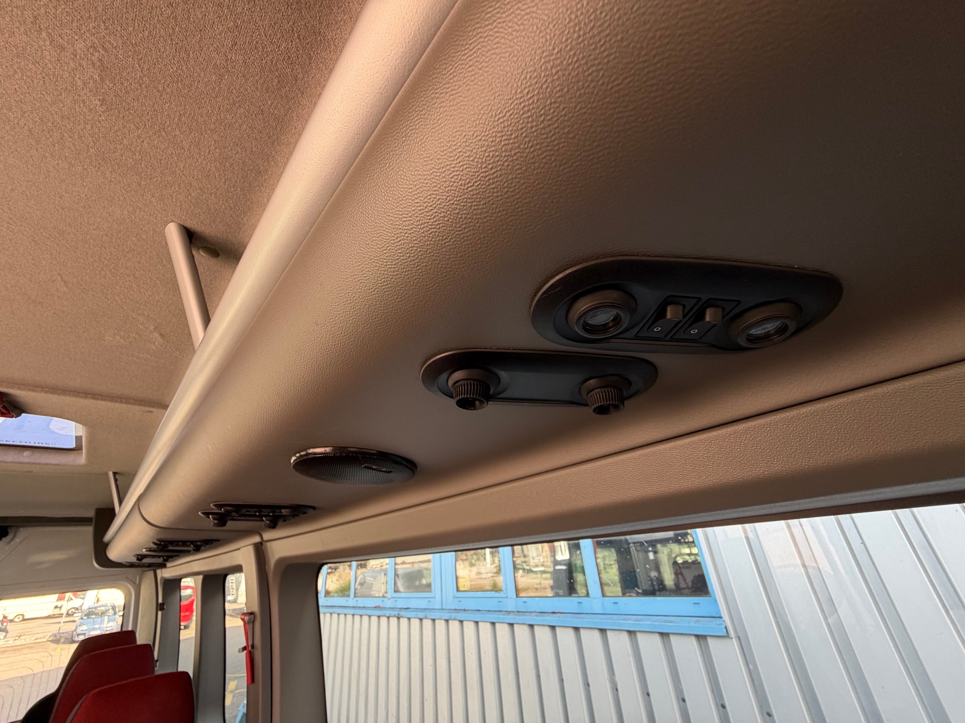 RENAULT MASTER dCi 125 14 Plätze-image-9