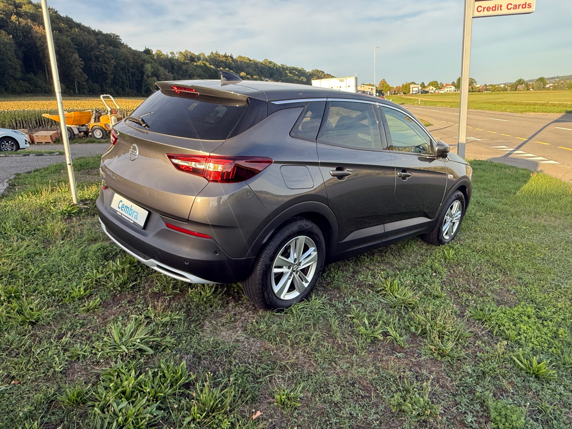 OPEL Grandland X 1.2i TP Excellence Automatik-image-4