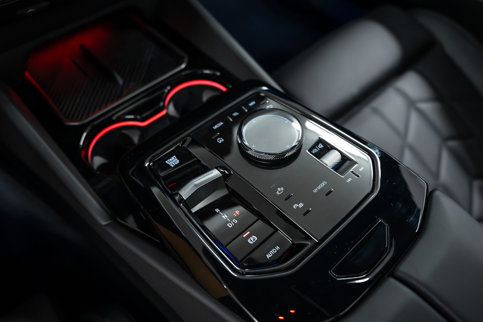 BMW 540d xDrive 48V M Sport Pro Steptronic *M-Performance 21"*Carbon*Panorama*Bowers&Wilkins*-image-23
