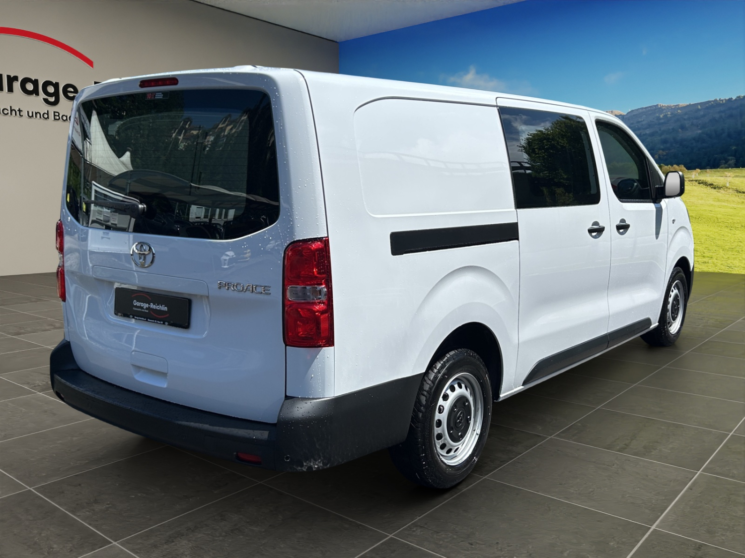 TOYOTA PROACE Van L2 2.0 D Active-image-4