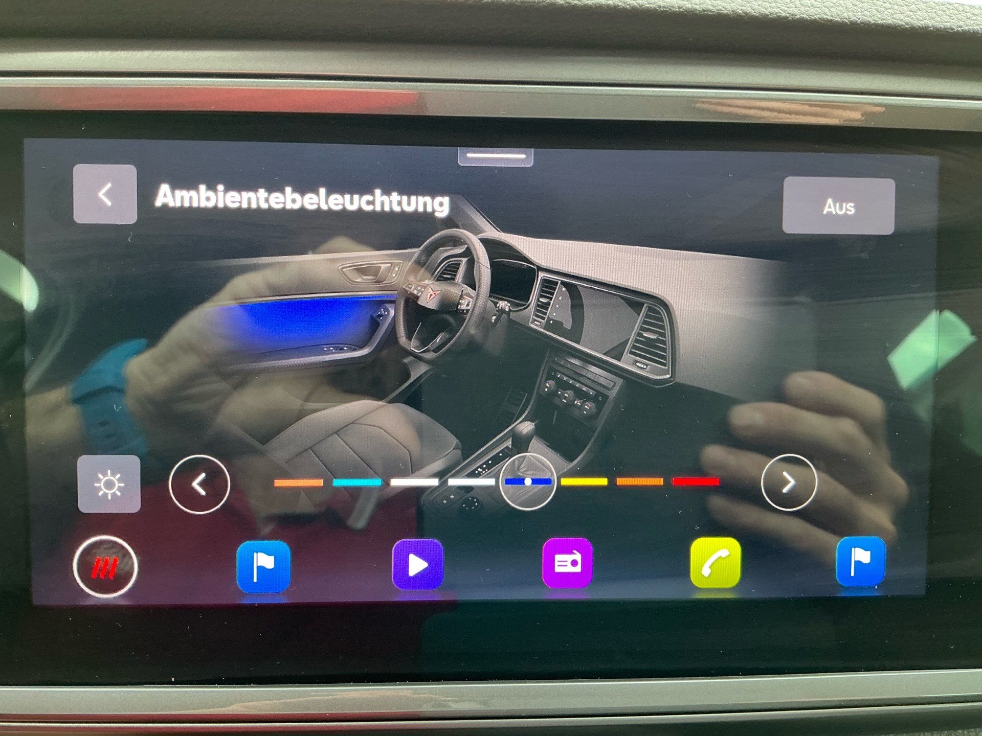 CUPRA Ateca 4Drive *** ANHÄNGERKUPPLUNG & 5 JAHRE WERKSGARANTIE ***-image-23