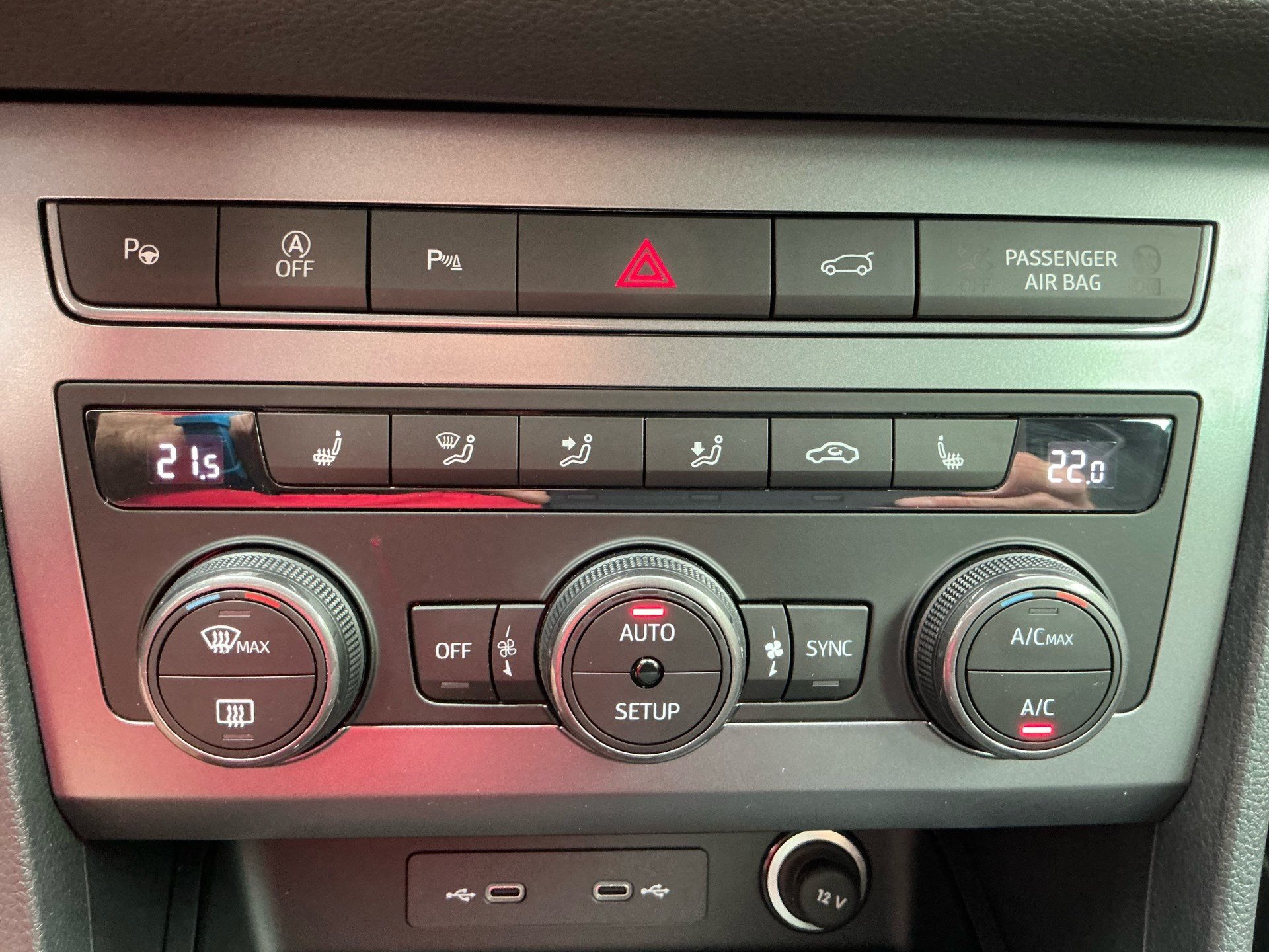 CUPRA Ateca 4Drive *** ANHÄNGERKUPPLUNG & 5 JAHRE WERKSGARANTIE ***-image-24