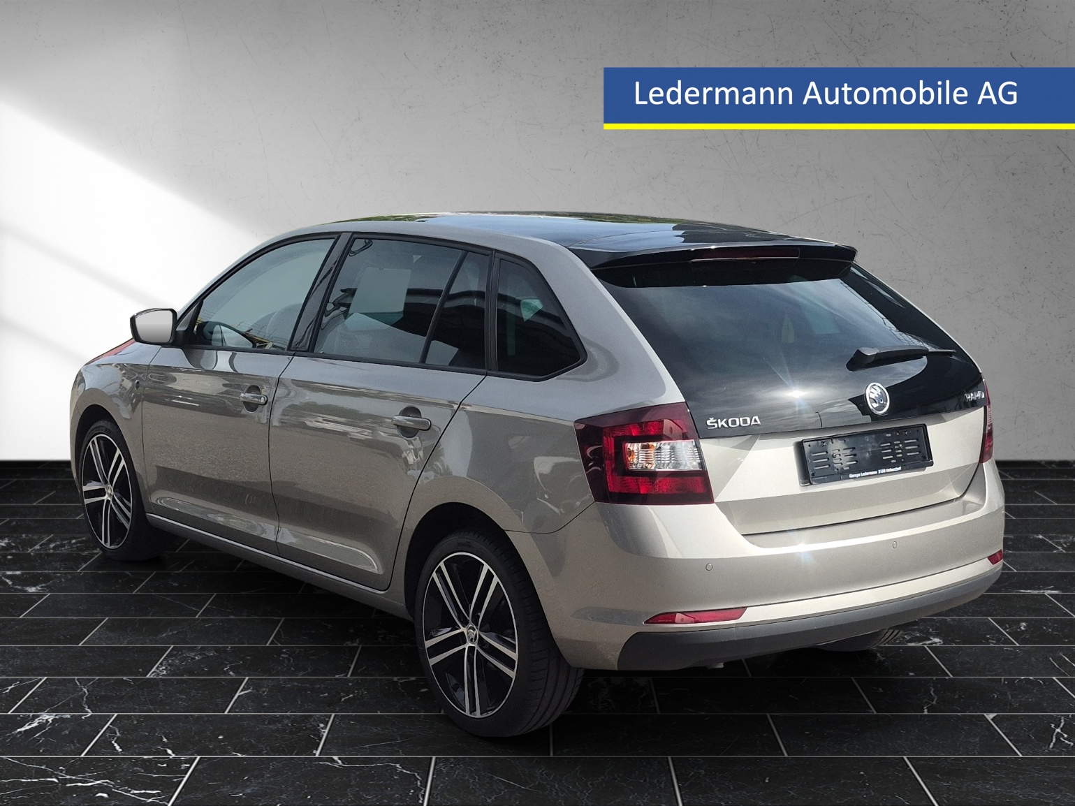 SKODA Rapid Spaceback 1.2 TSI Elegance-showroom-element-2