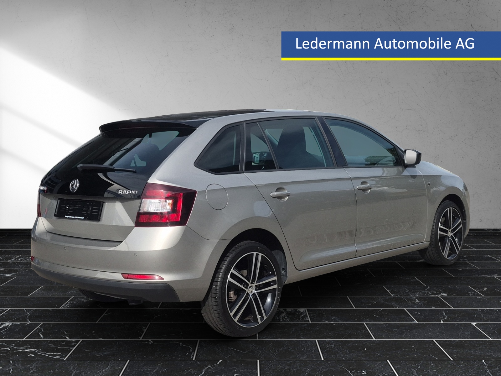 SKODA Rapid Spaceback 1.2 TSI Elegance-image-4