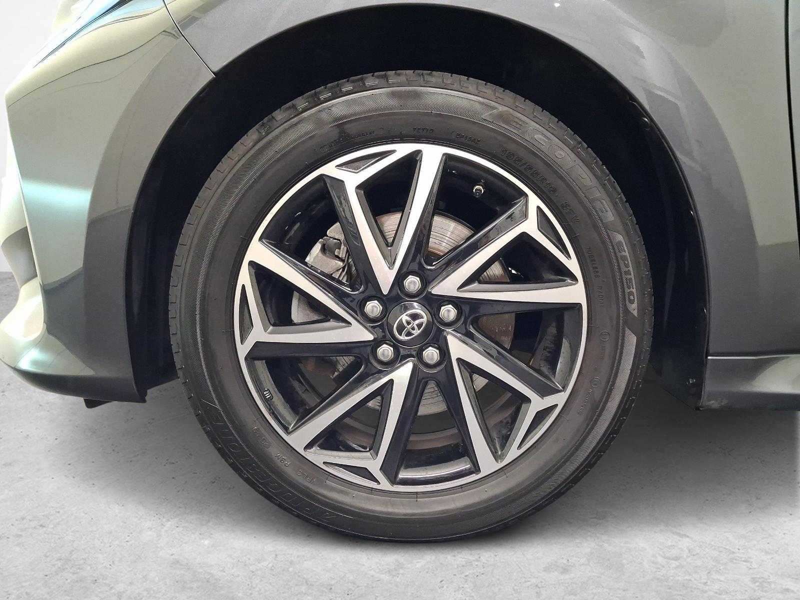 TOYOTA Yaris 1.5 VVT-i HSD Trend-image-14