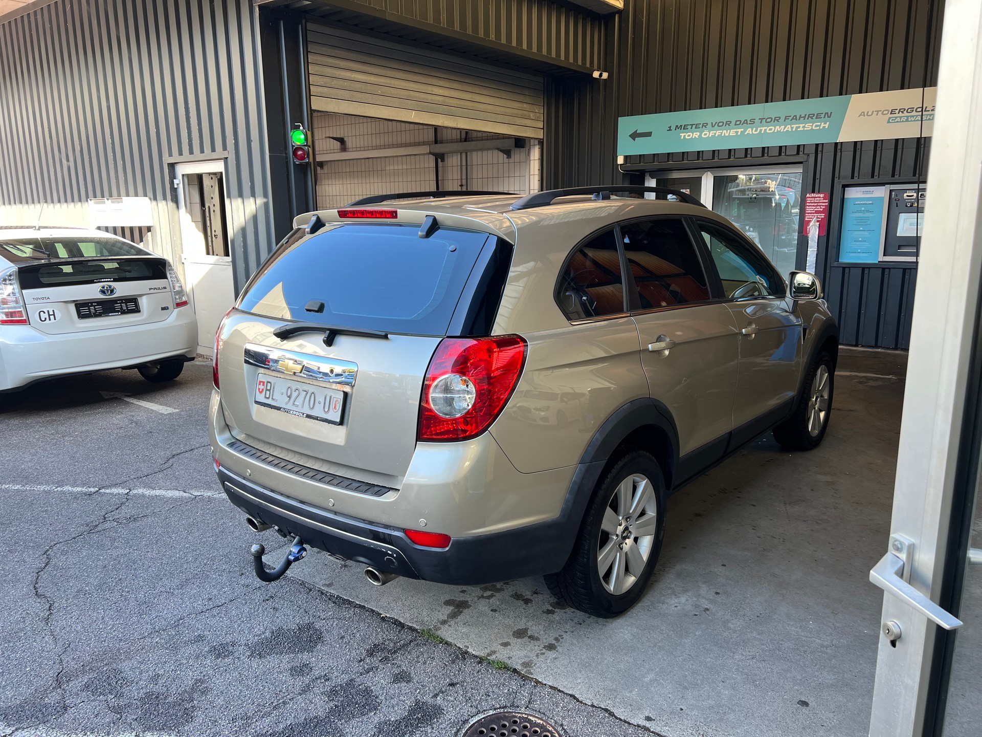 CHEVROLET Captiva 3.2 V6 LT Executive 4WD Automatic-image-3