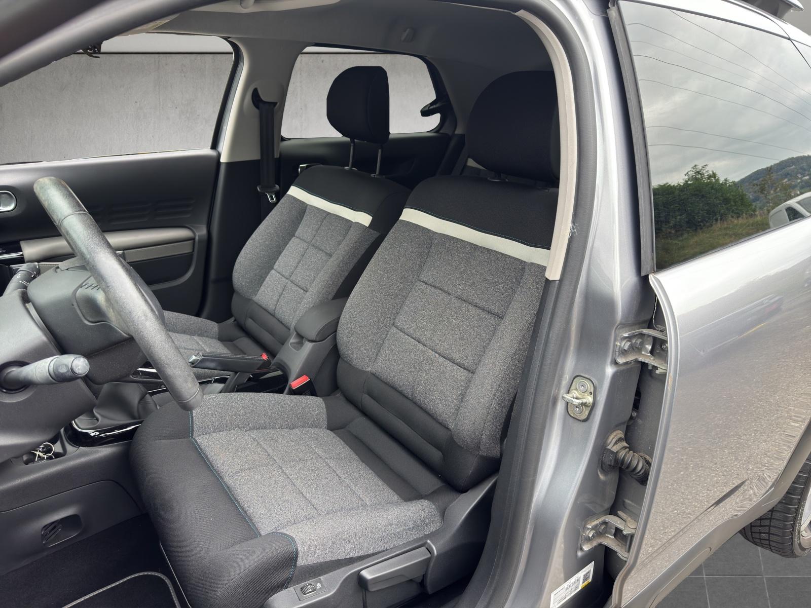 CITROEN C4 Cactus 1.2 130 Shine-image-9