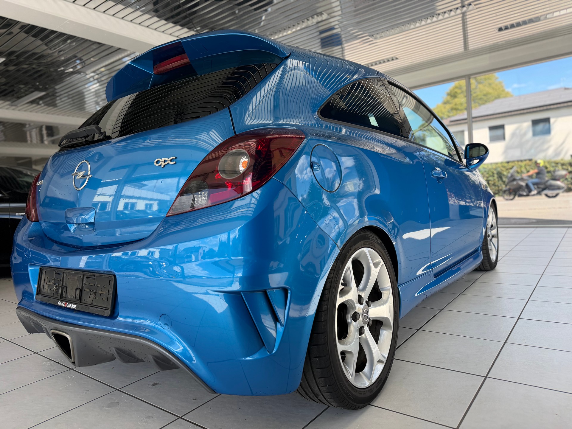 OPEL Corsa 1.6 Turbo OPC-image-5
