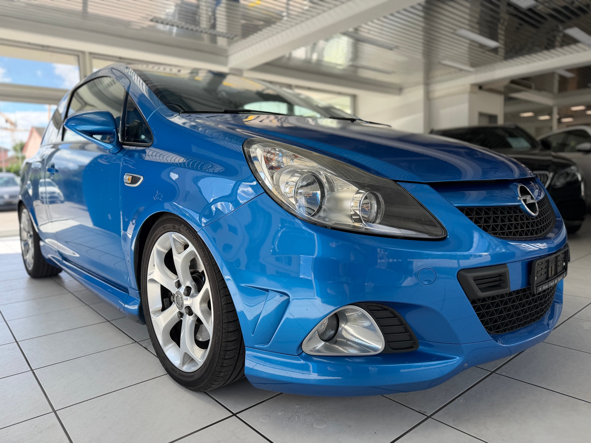 OPEL Corsa 1.6 Turbo OPC-image-3