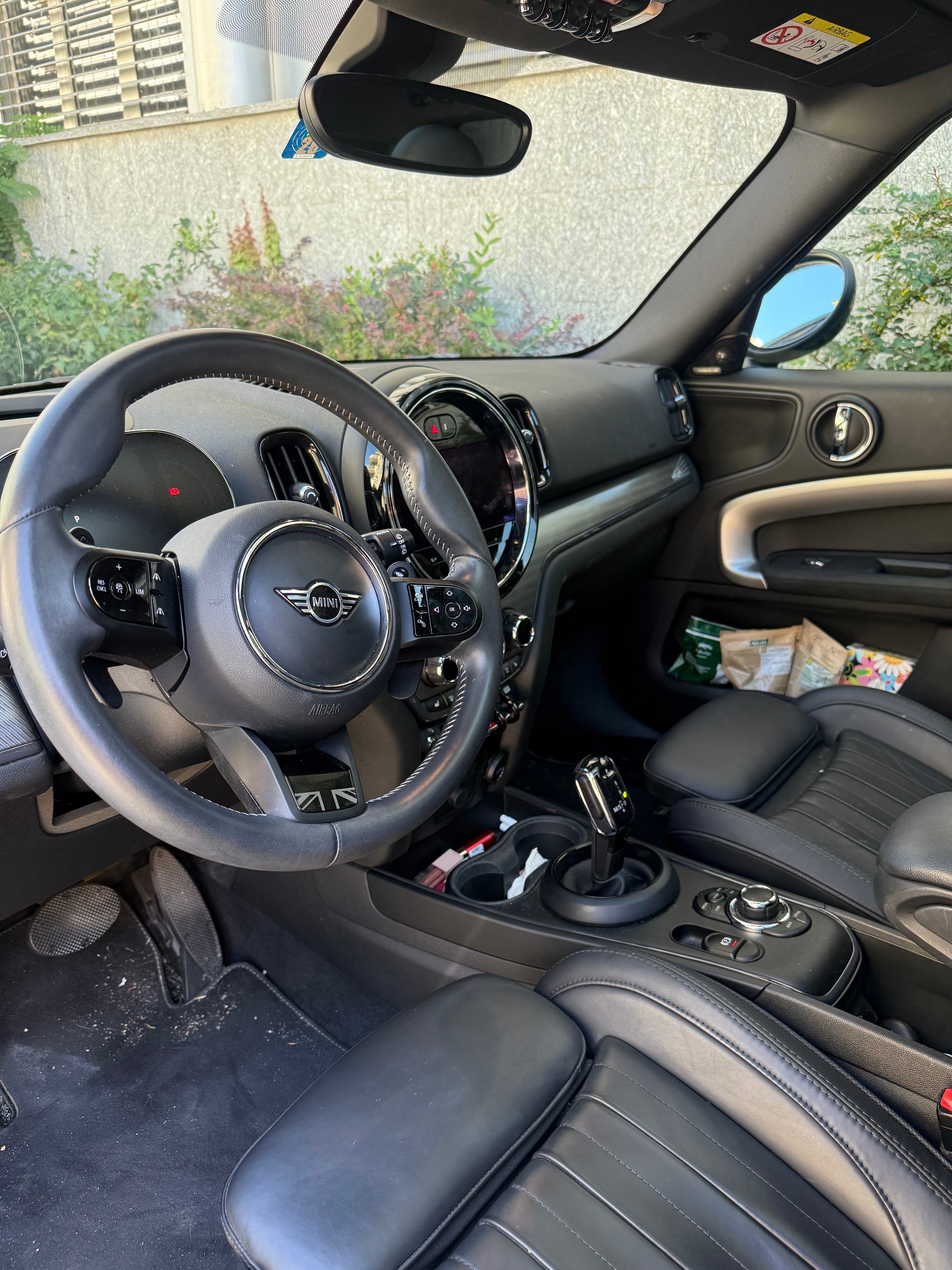 MINI 2.0i Cooper S ALL4-image-3