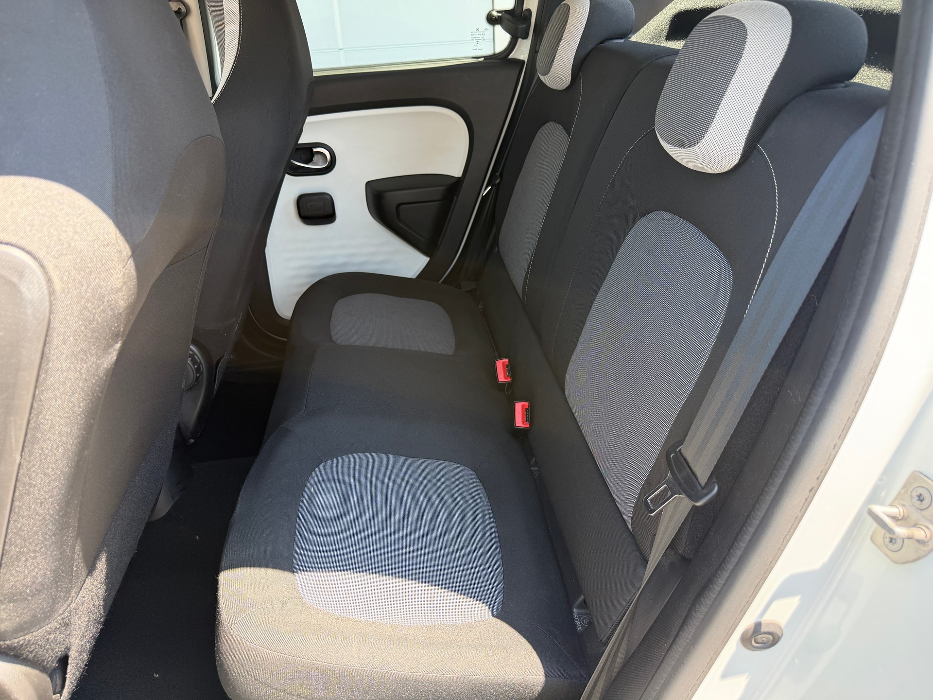 RENAULT Twingo 0.9 TCe 90 City-image-7