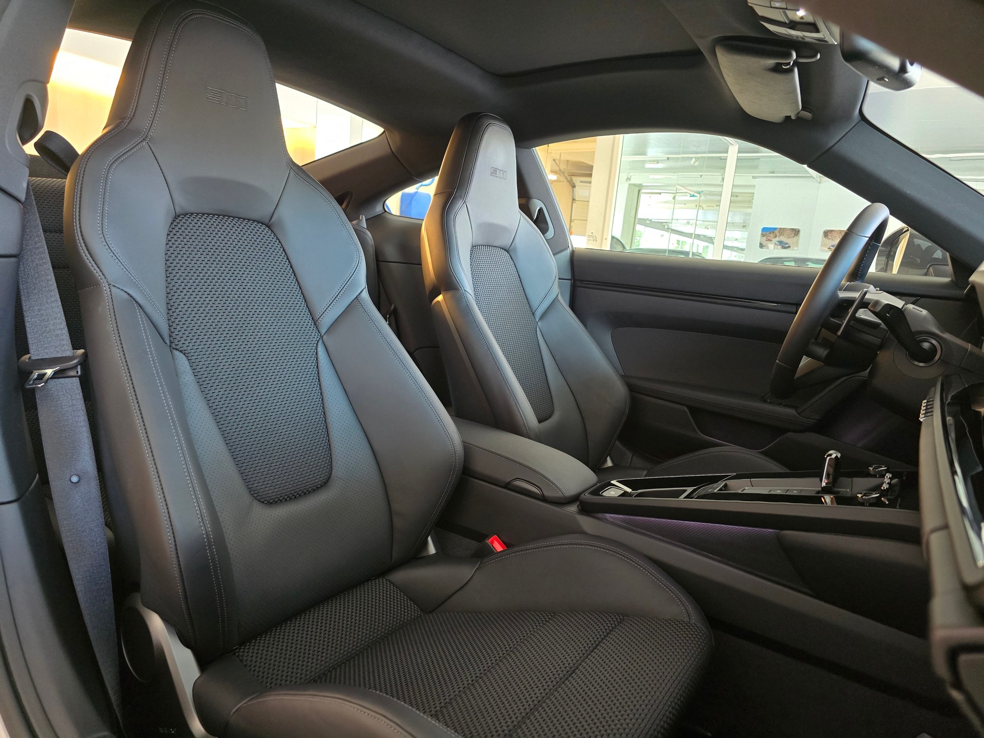 PORSCHE 911 Carrera T PDK-image-12