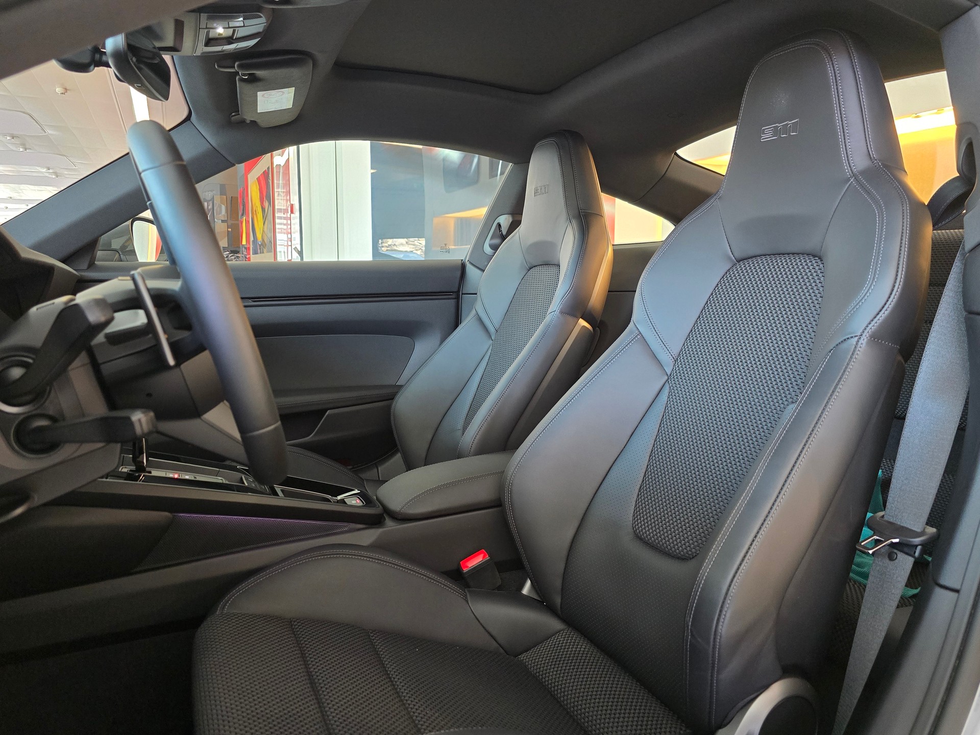 PORSCHE 911 Carrera T PDK-image-8