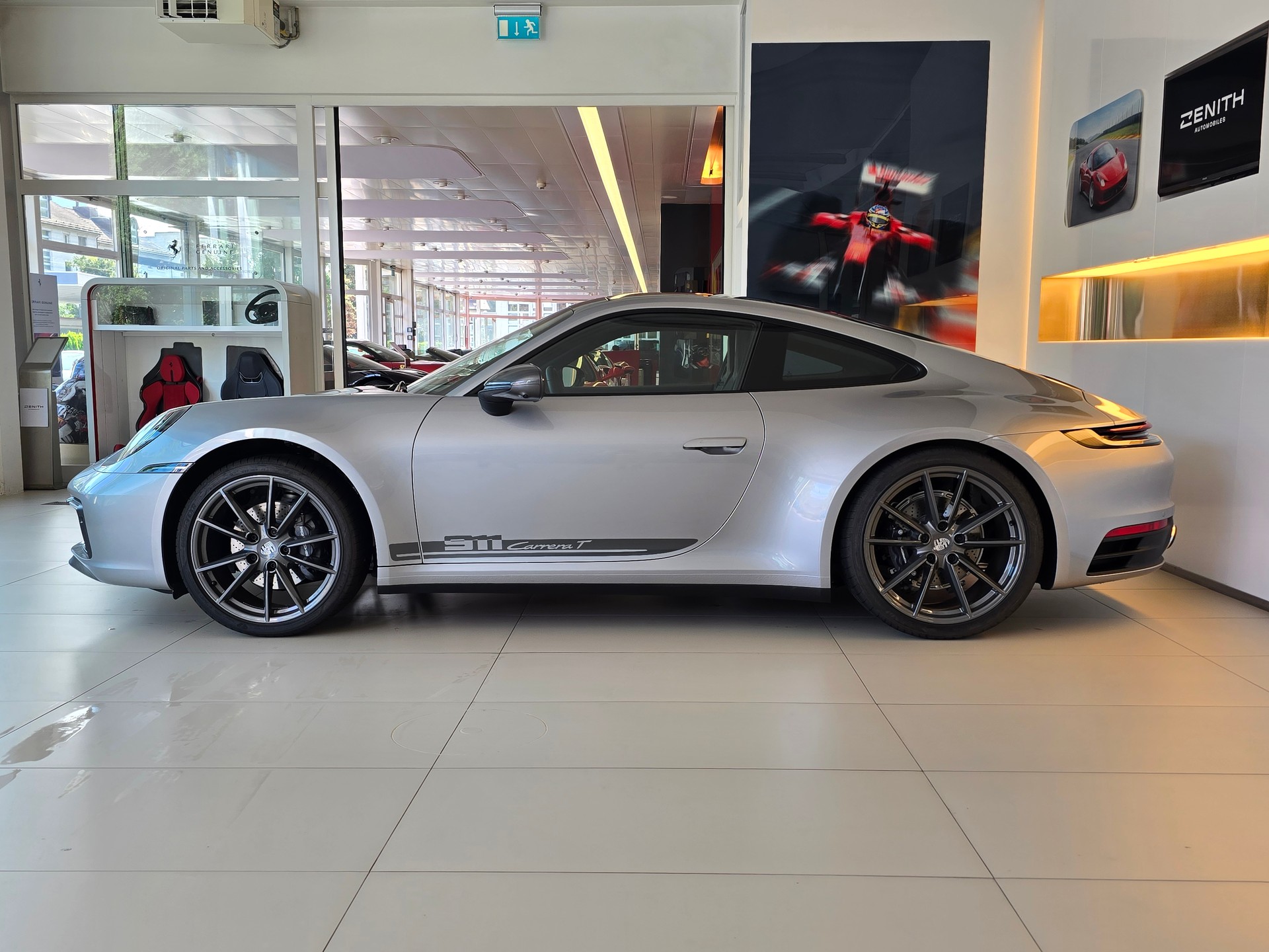 PORSCHE 911 Carrera T PDK-image-6