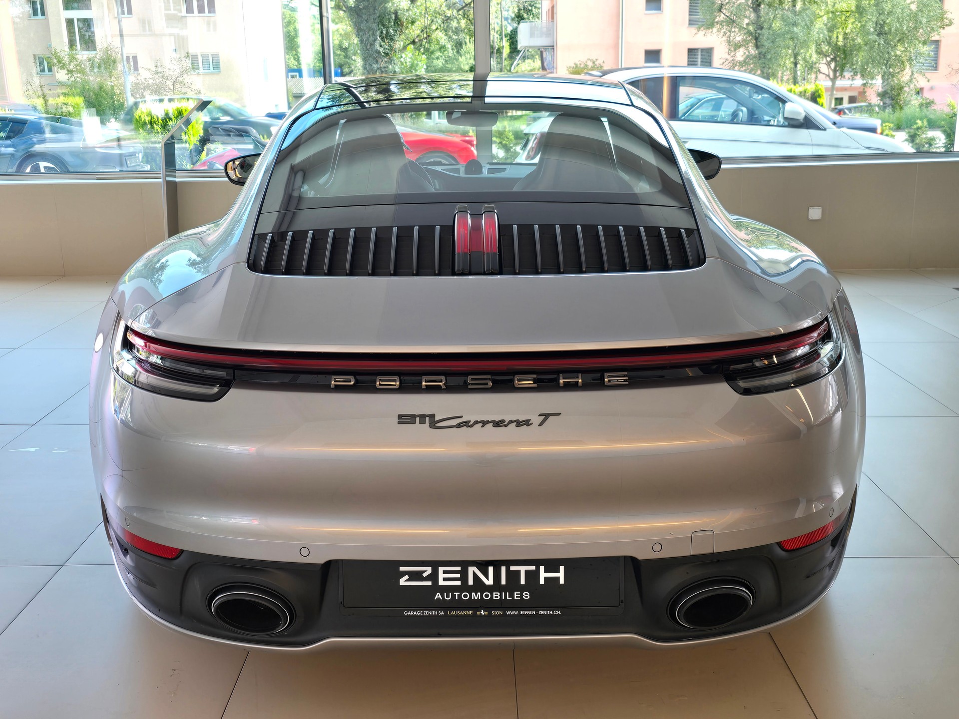 PORSCHE 911 Carrera T PDK-image-4
