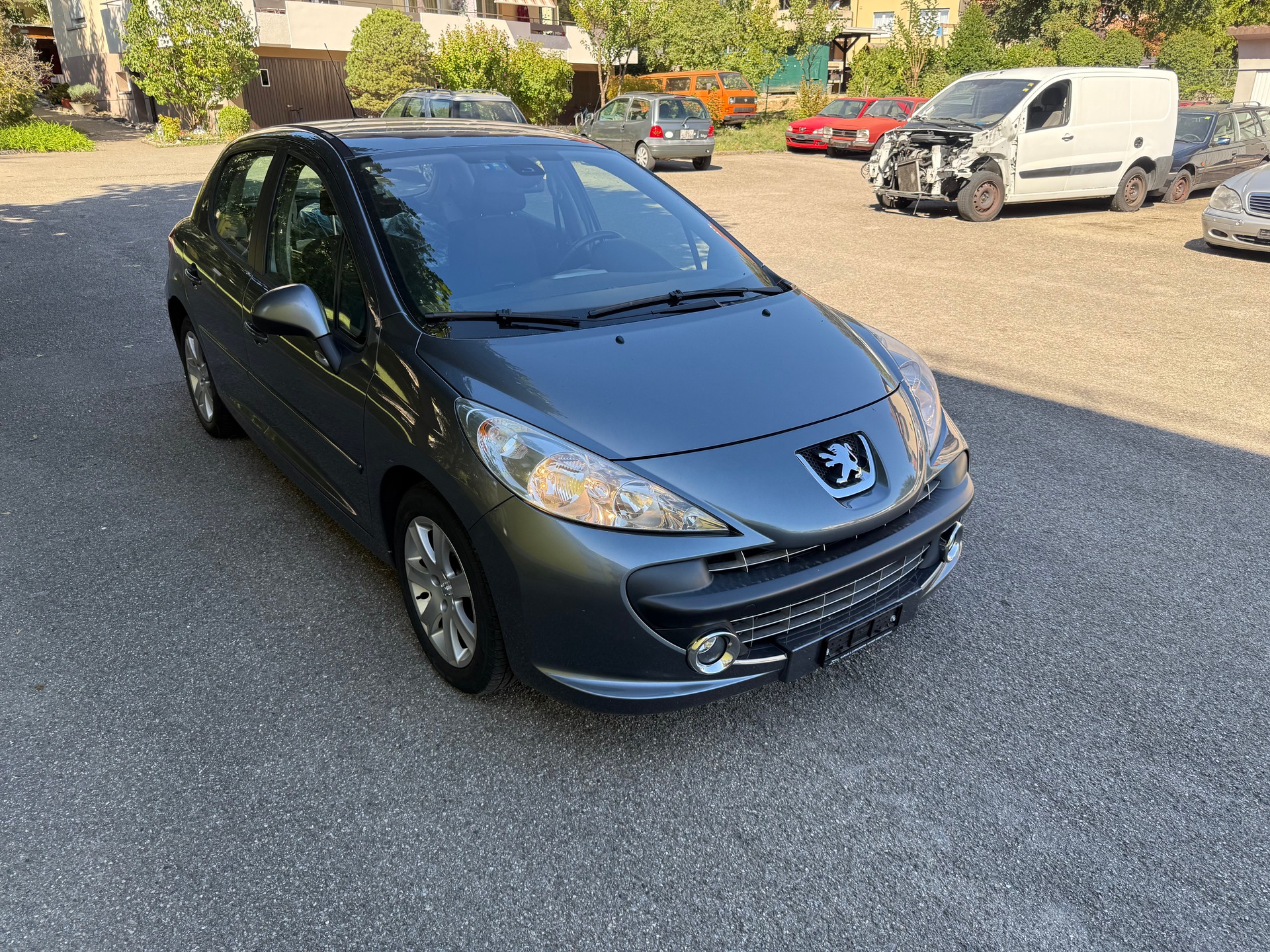 PEUGEOT 207 1.6 16V Sport Automatic-image-1