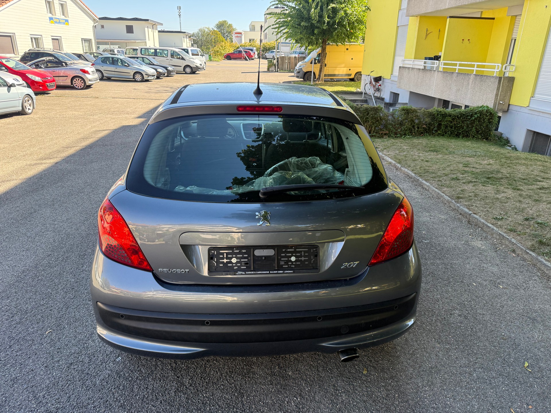 PEUGEOT 207 1.6 16V Sport Automatic-image-4