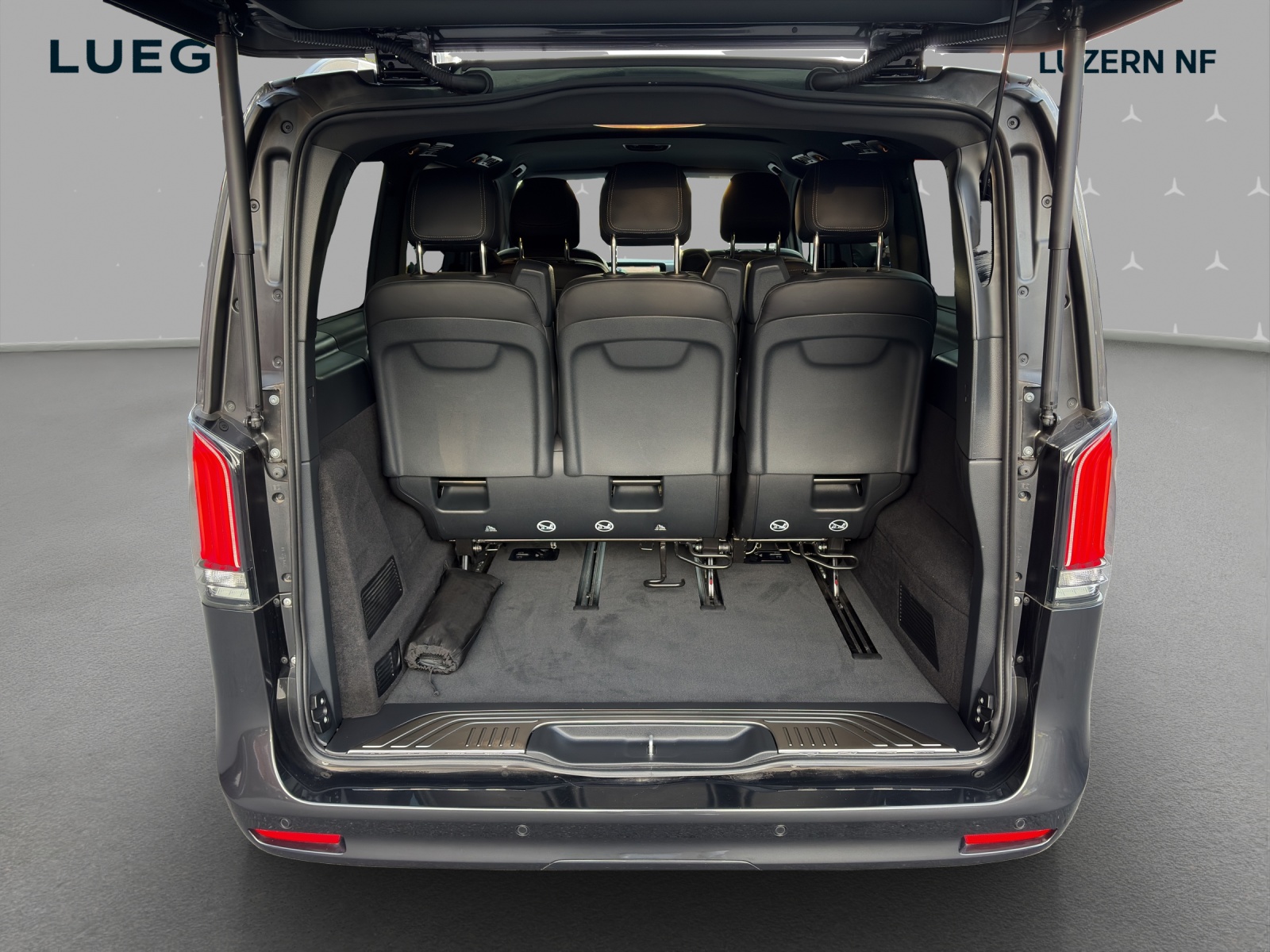 MERCEDES-BENZ V 250 d lang Avantgarde 4Matic 9G-Tronic-image-13