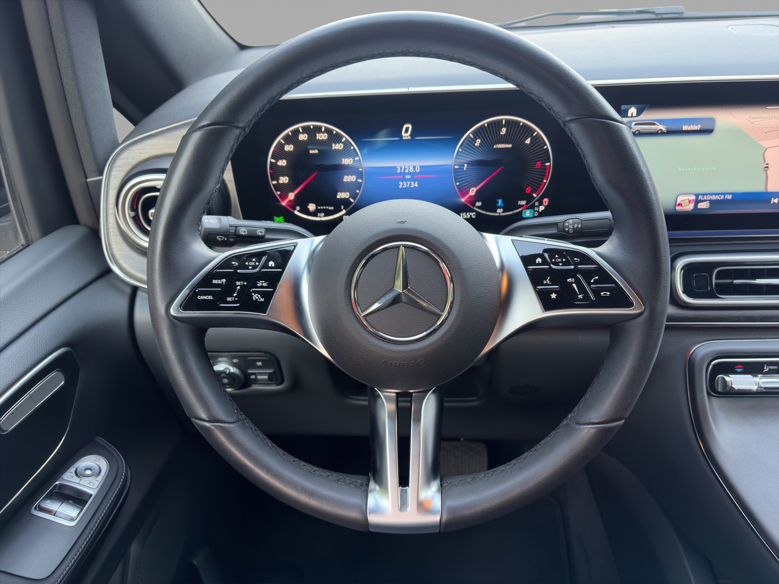 MERCEDES-BENZ V 250 d lang Avantgarde 4Matic 9G-Tronic-image-7