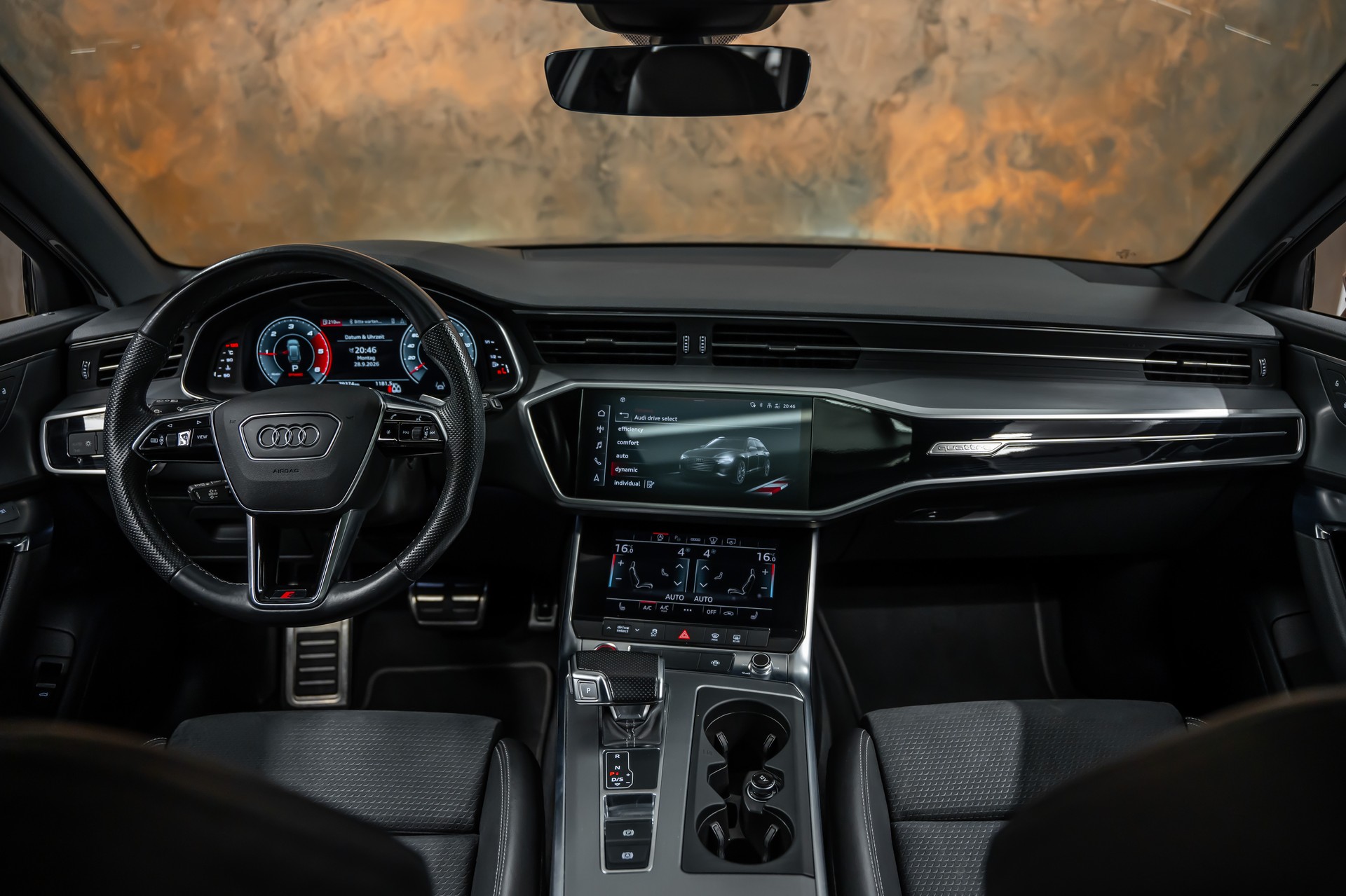 AUDI S6 Avant 3.0 TDI quattro tiptronic *Matrix*Panorama*Head-Up*Fahrassistenz*-image-15