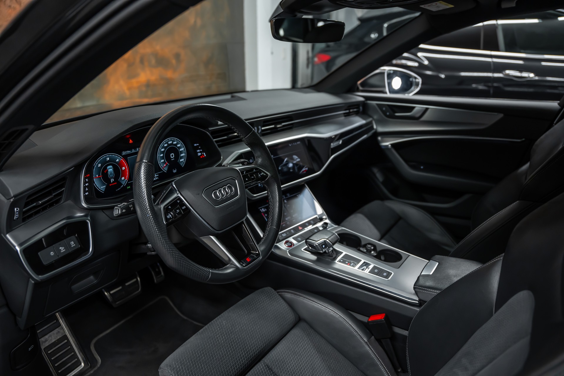 AUDI S6 Avant 3.0 TDI quattro tiptronic *Matrix*Panorama*Head-Up*Fahrassistenz*-image-10