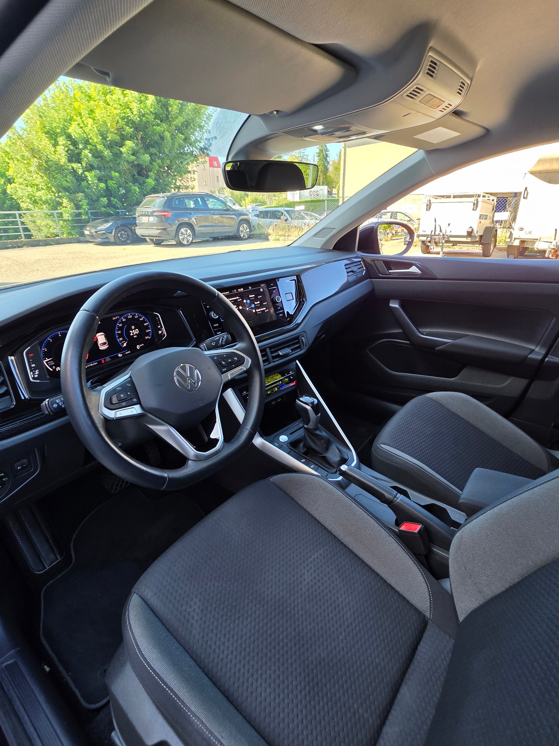 VW Taigo 1.0 TSI 75 Edition DSG-image-9