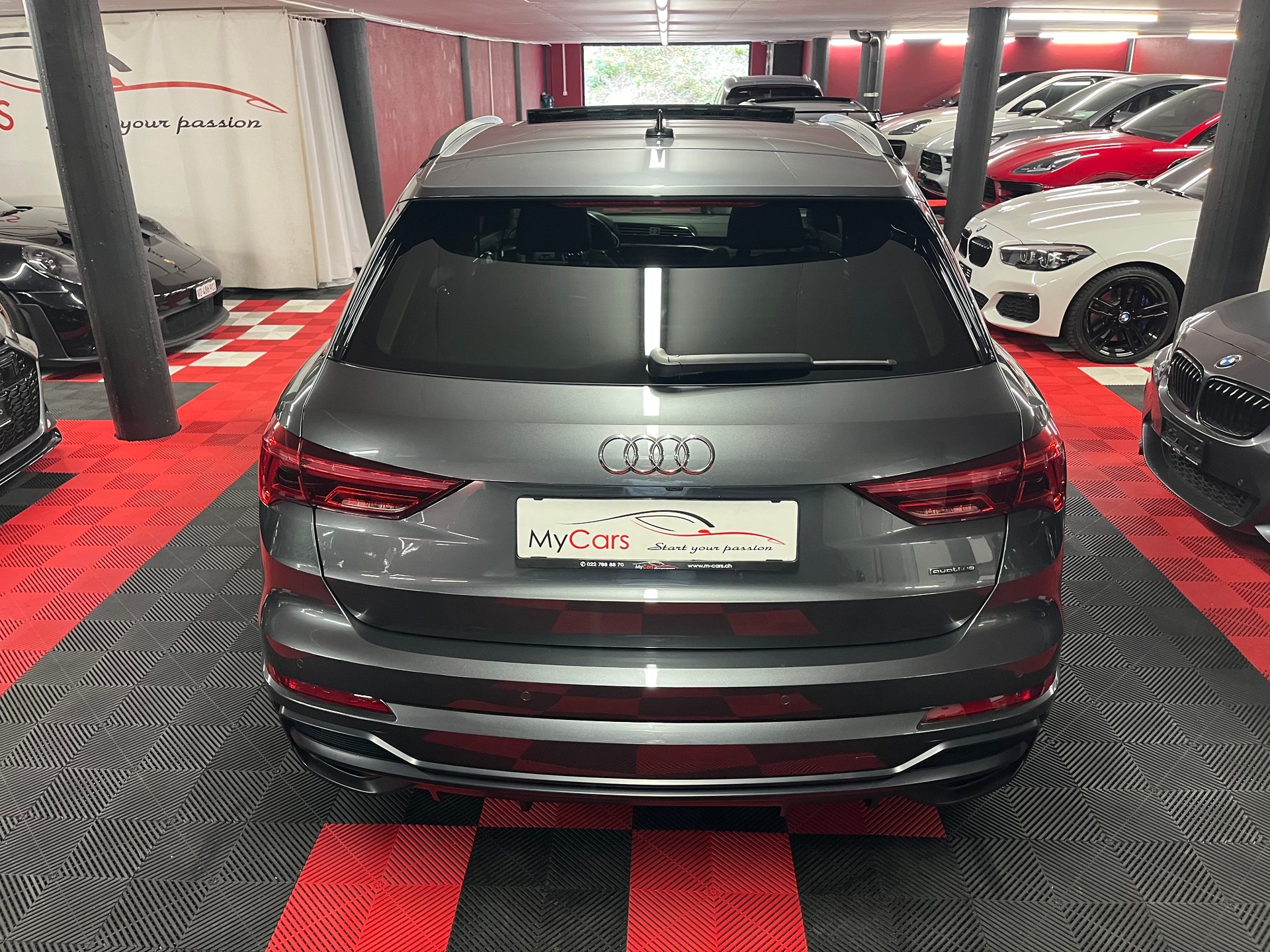 AUDI Q3 45 TFSI S line quattro S-tronic-image-7