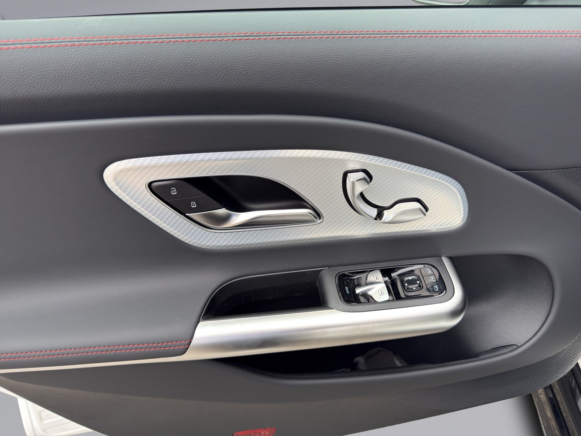 MERCEDES-BENZ CLA-Klasse X178 Shooting Brake CLA 220 4matic-image-10