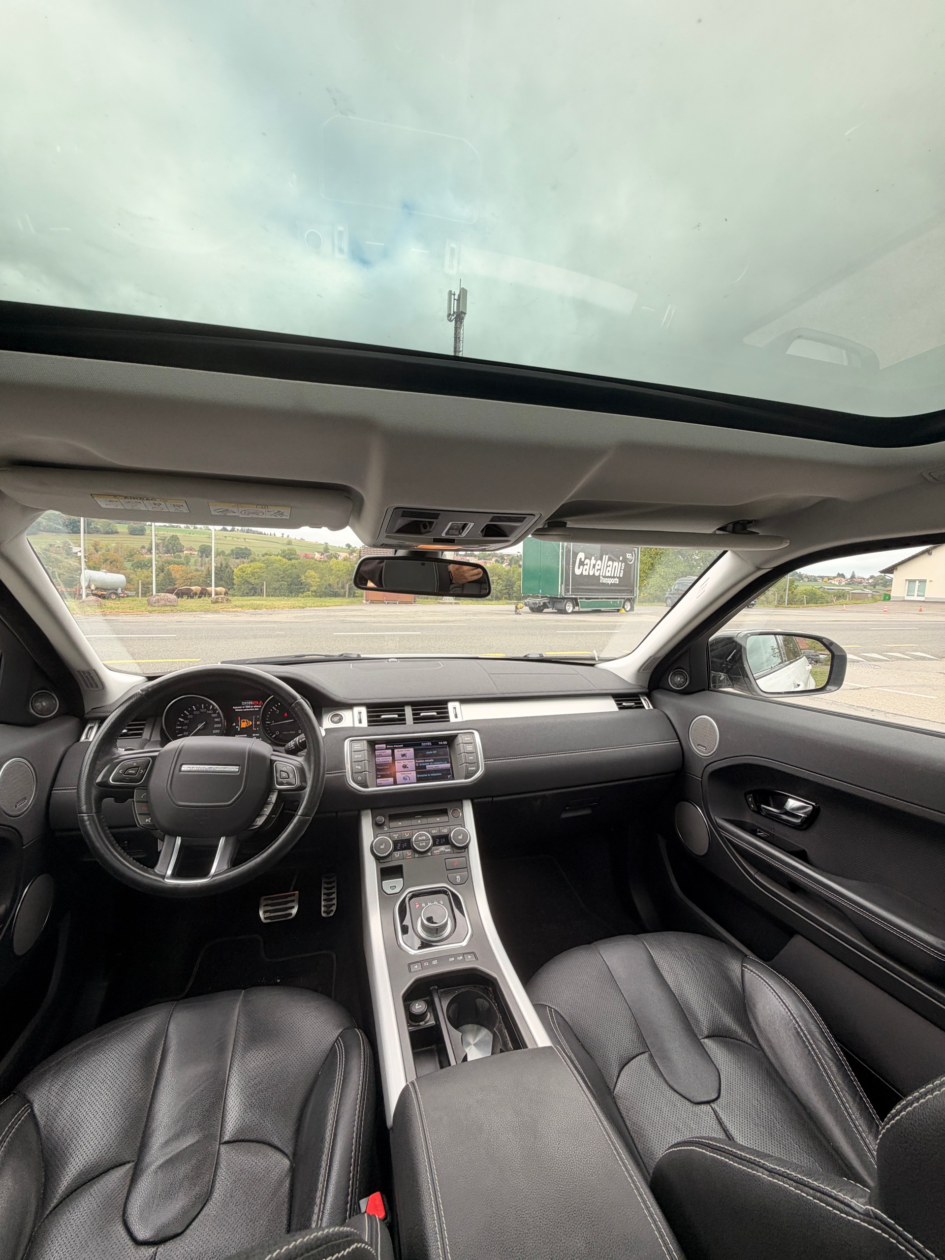 LAND ROVER Range Rover Evoque 2.2 SD4 Dynamic AT6-image-6