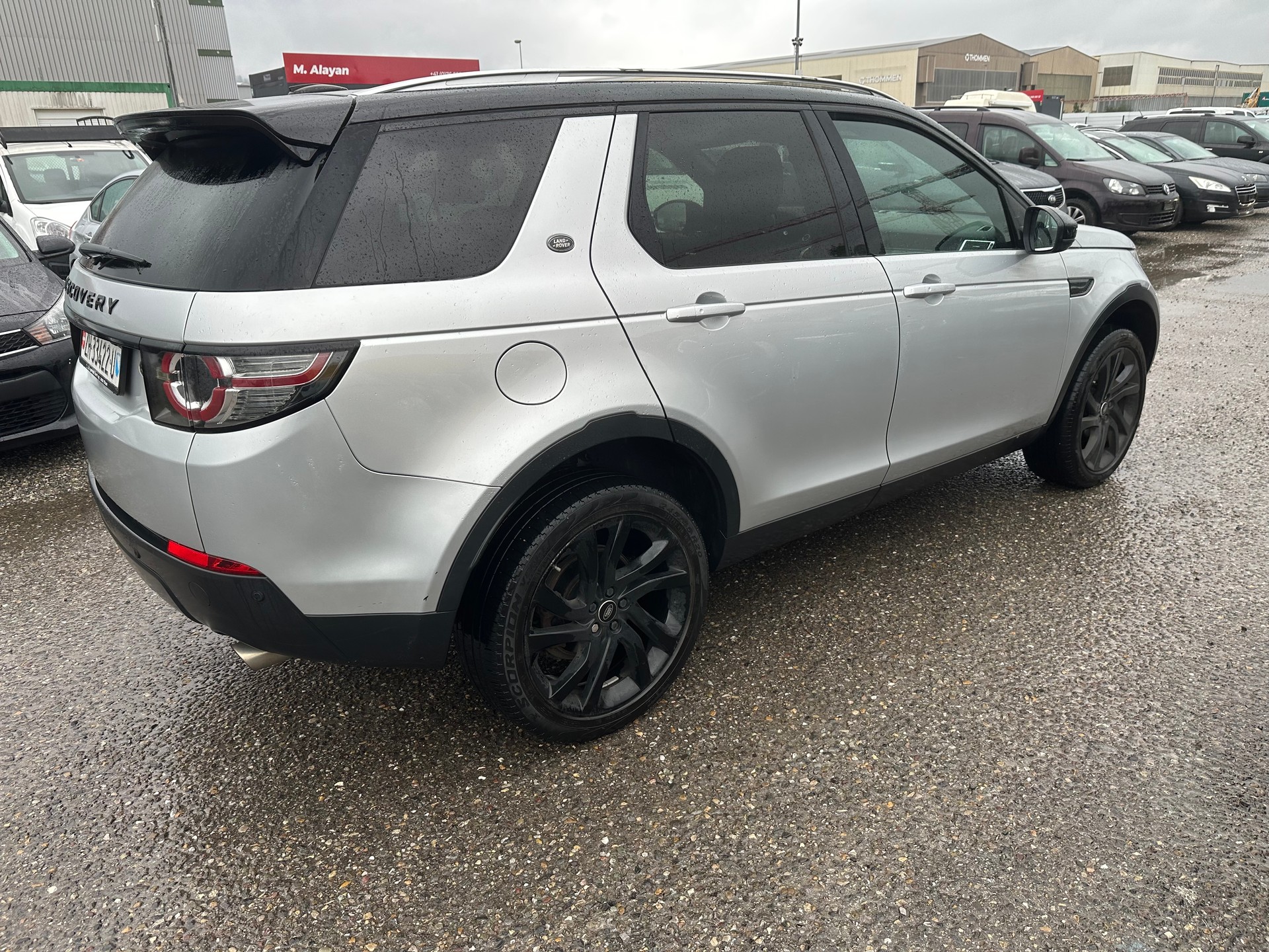 LAND ROVER Discovery Sport 2.0 Si4 HSE Luxury AT9-image-3