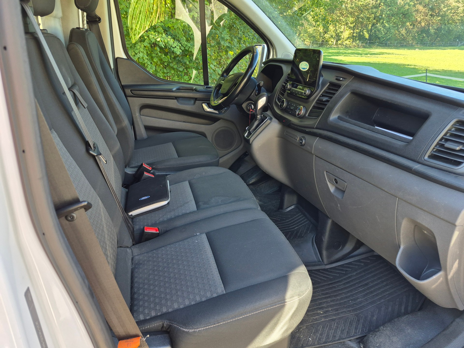 FORD Transit Custom Van 300 L1H1 Trend A-image-7