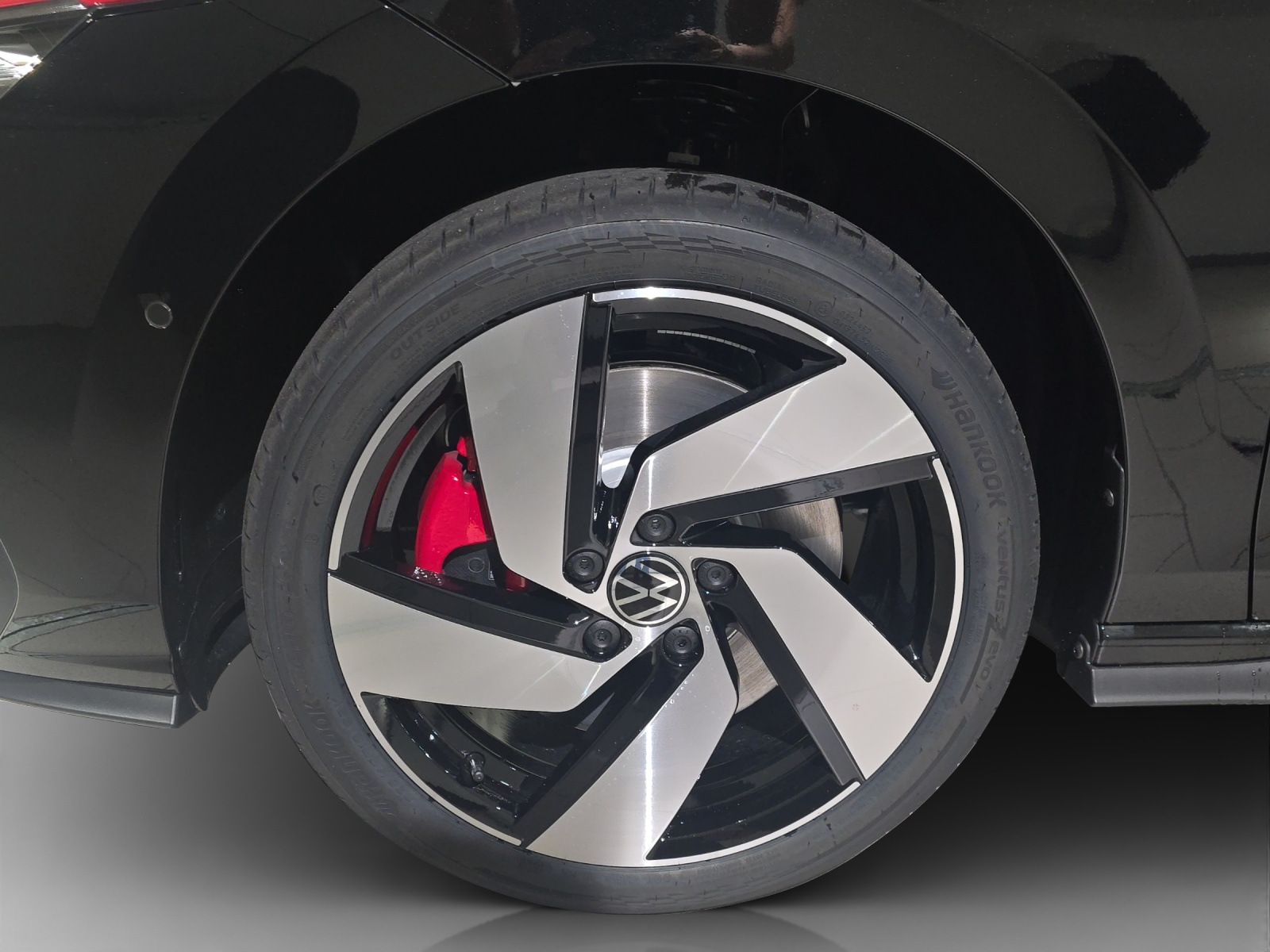 VW Golf 2.0 TSI GTI DSG-image-15