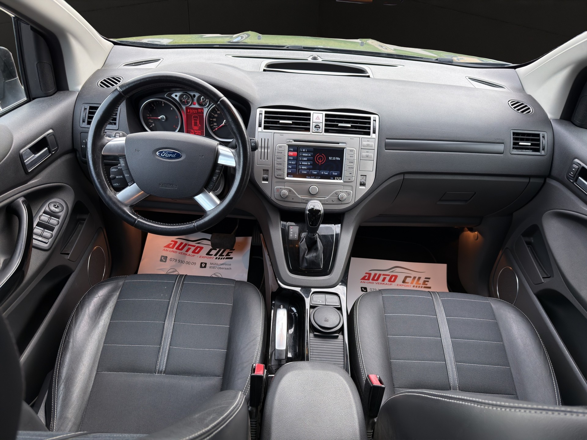 FORD Kuga 2.0 TDCi Magma Edition 4WD PowerShift-image-10