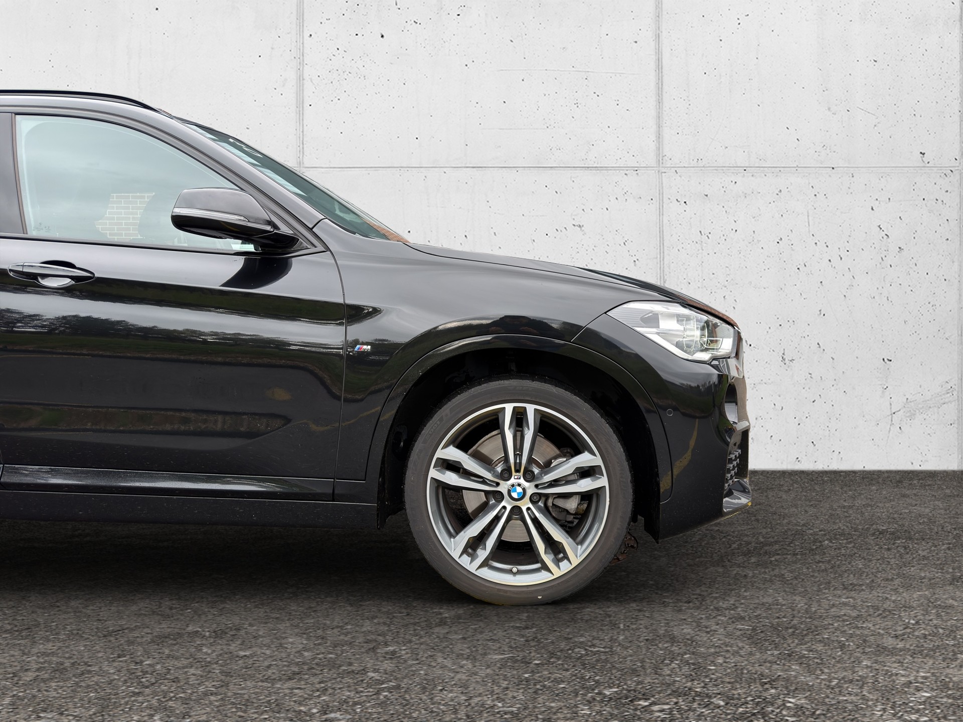 BMW X1 xDrive 20i M Sport Steptronic-image-9
