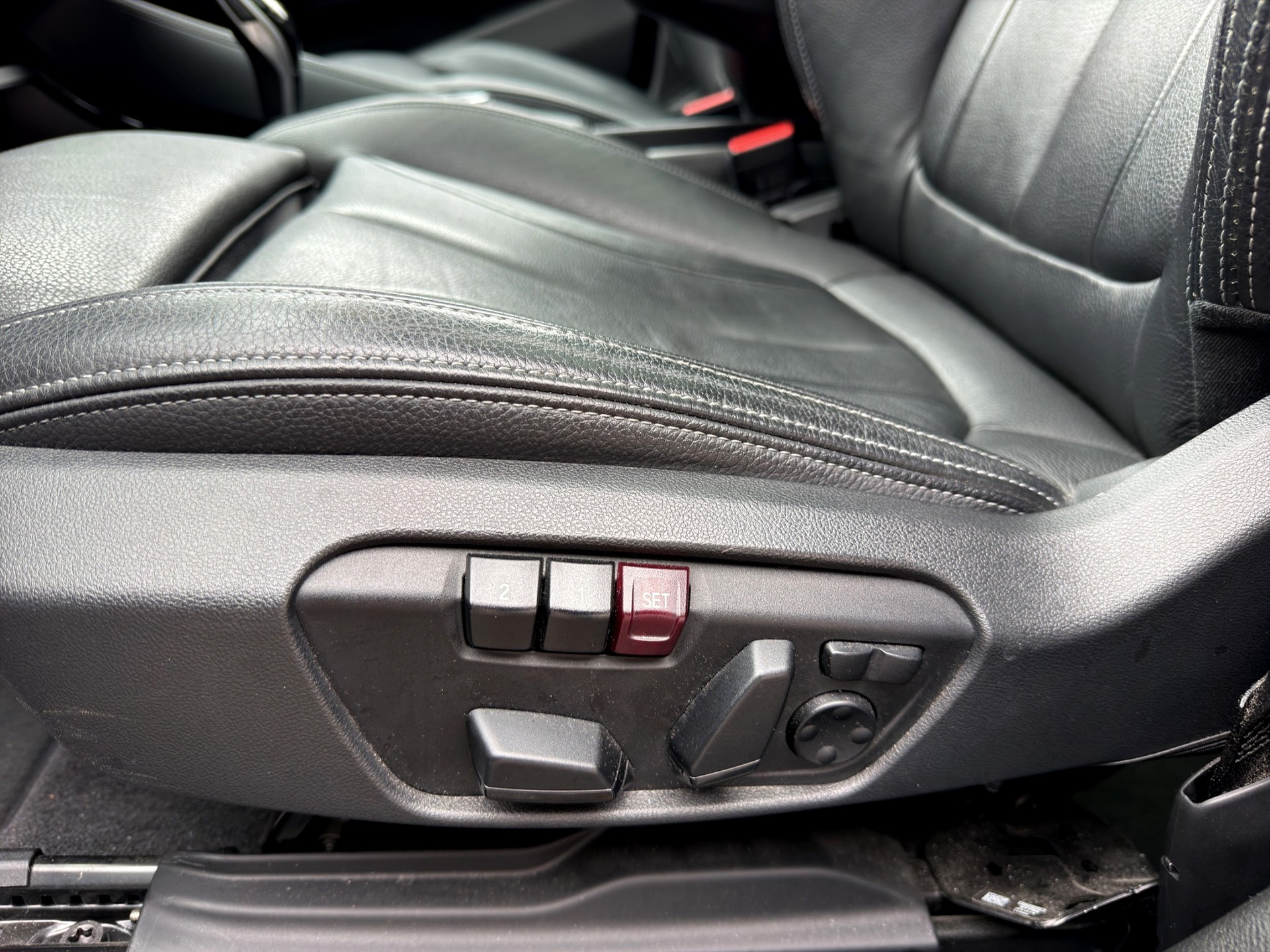 BMW X1 xDrive 20i M Sport Steptronic-image-26