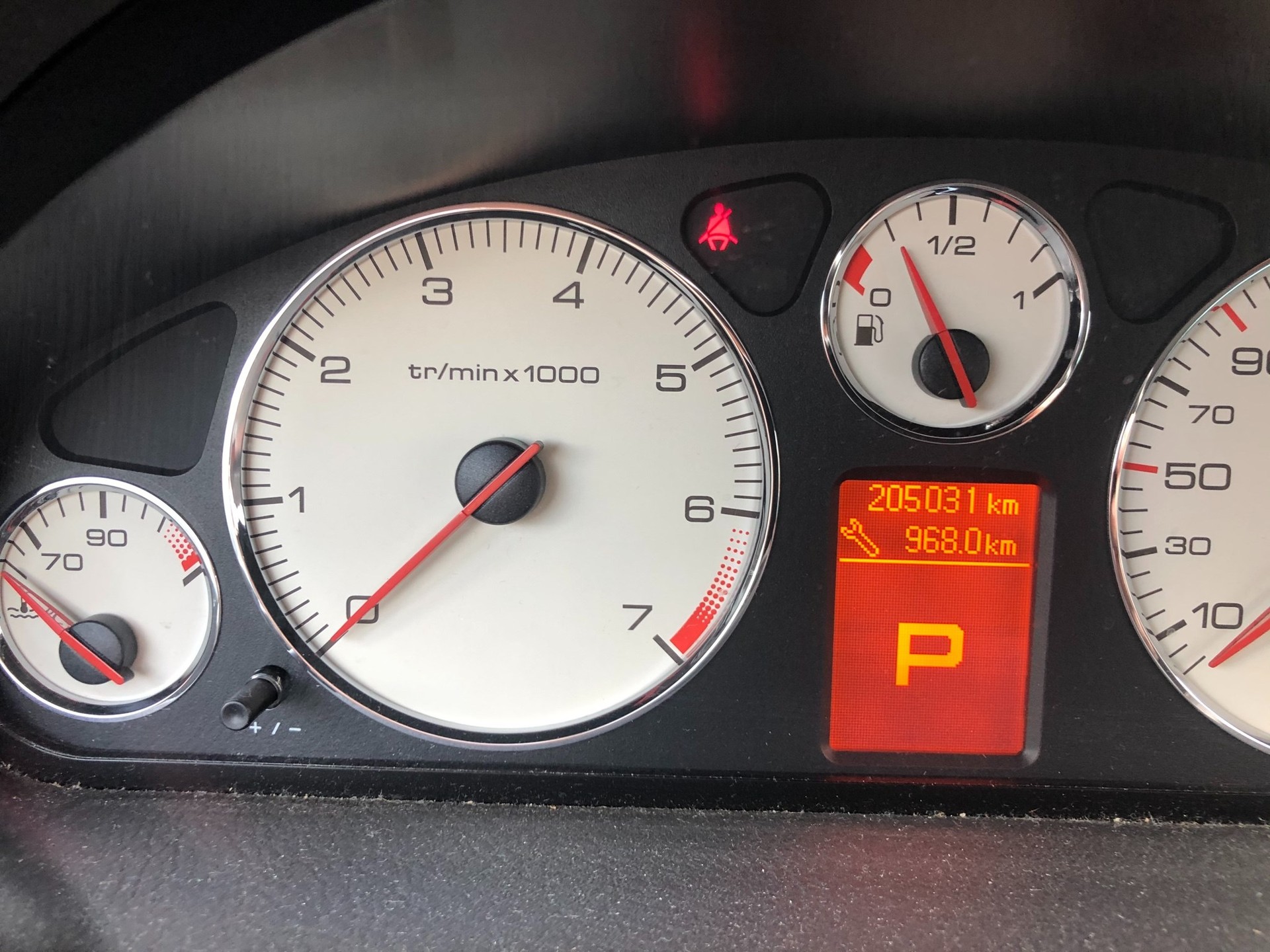 PEUGEOT 407 SW 3.0 SV Platinium Edition Automatic-image-7