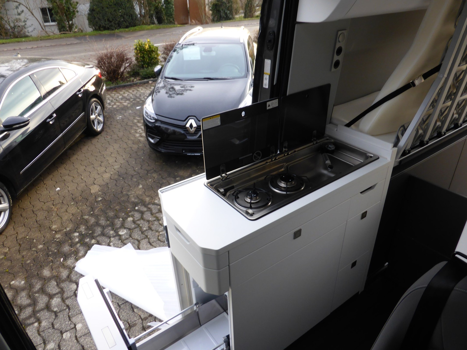 VW Grand California 600 2.0 BI-TDI-image-3