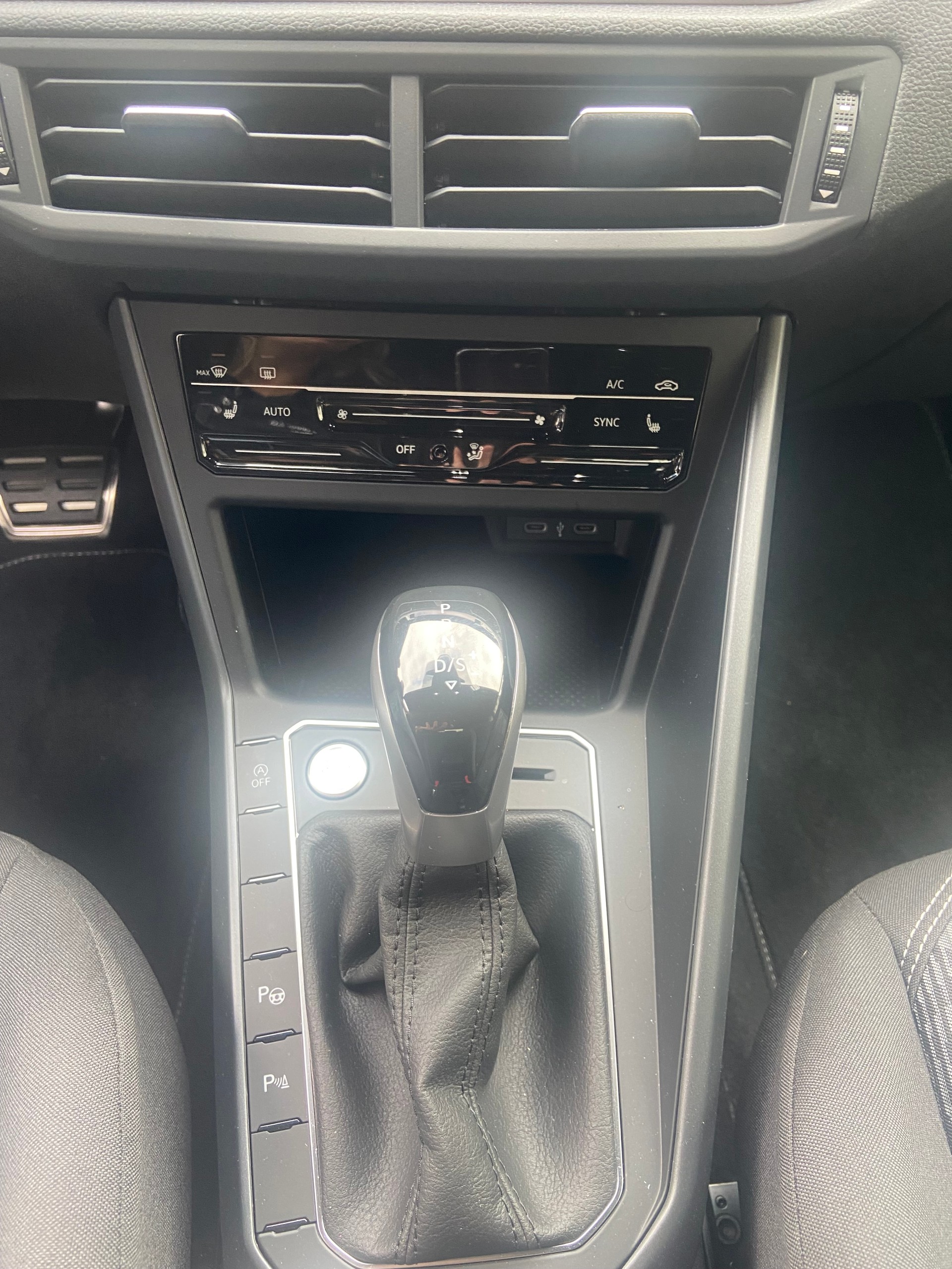 VW Polo 1.0 TSI R-Line DSG-image-9