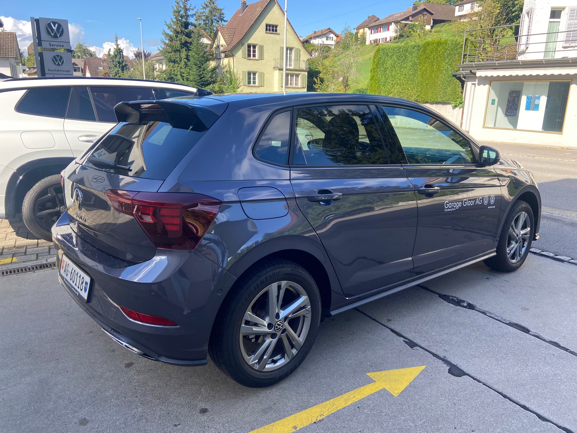 VW Polo 1.0 TSI R-Line DSG-image-2