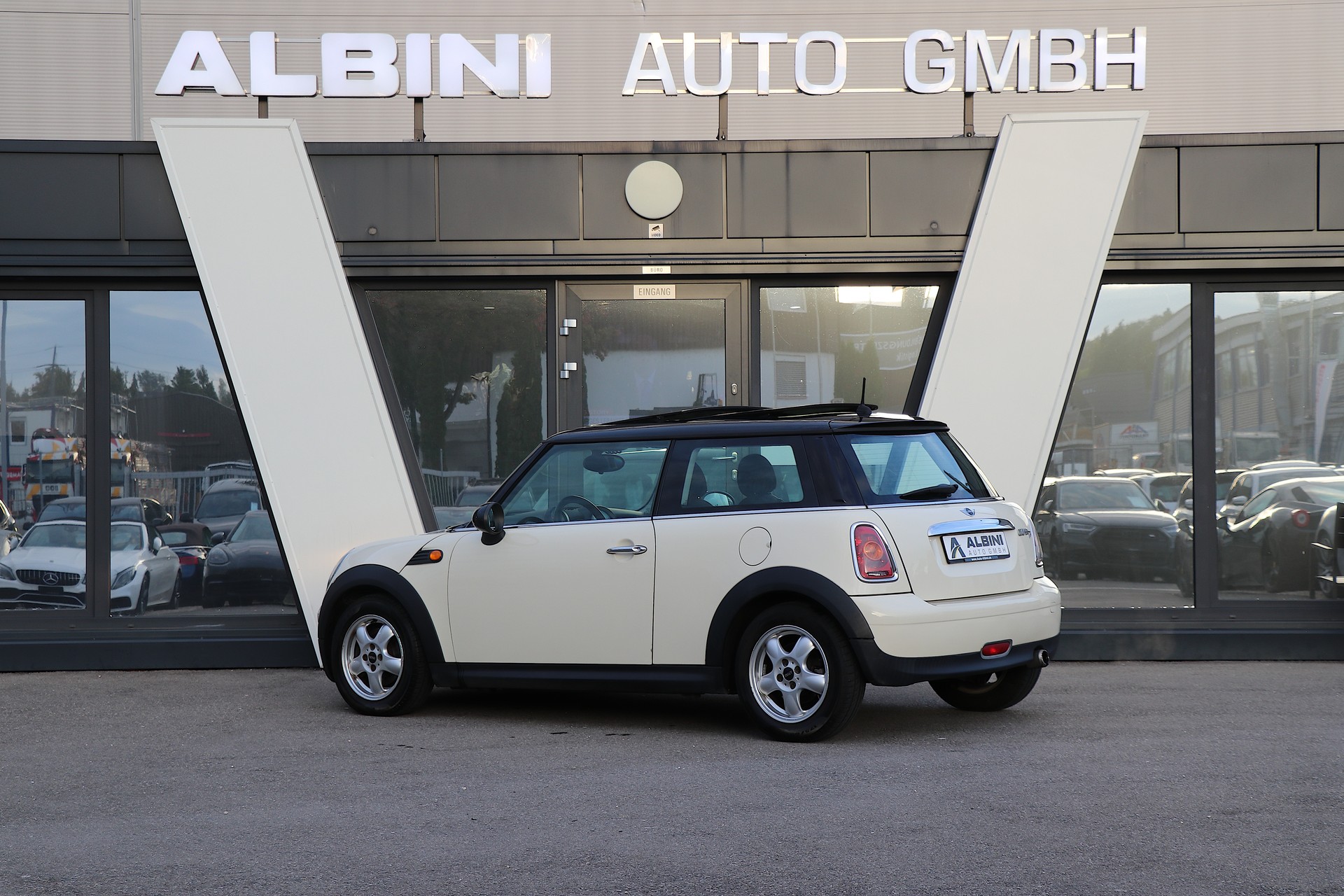 MINI Mini Cooper D-image-3
