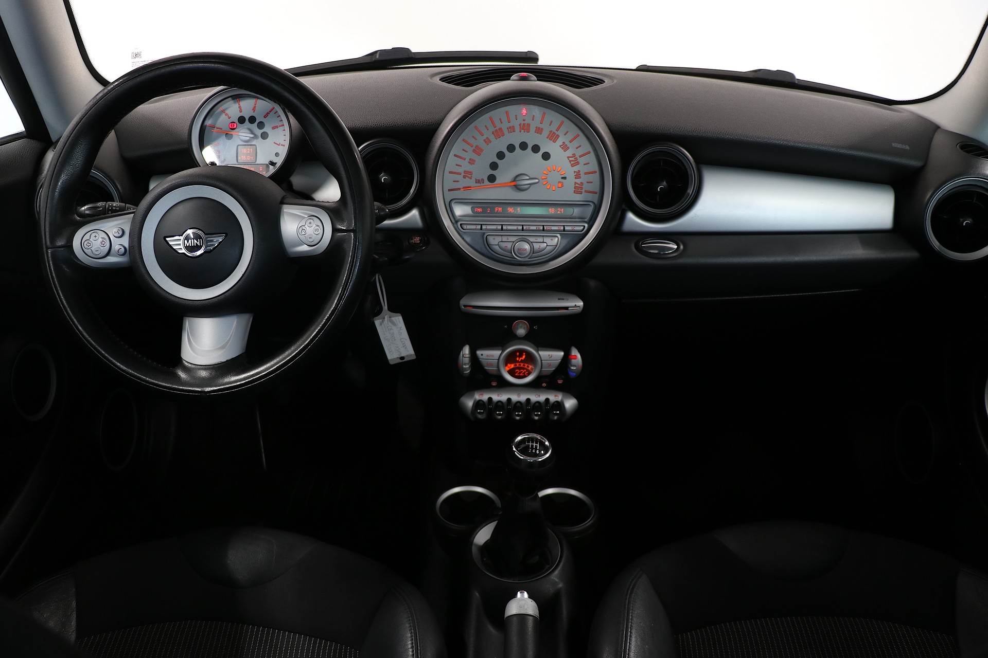 MINI Mini Cooper D-image-8