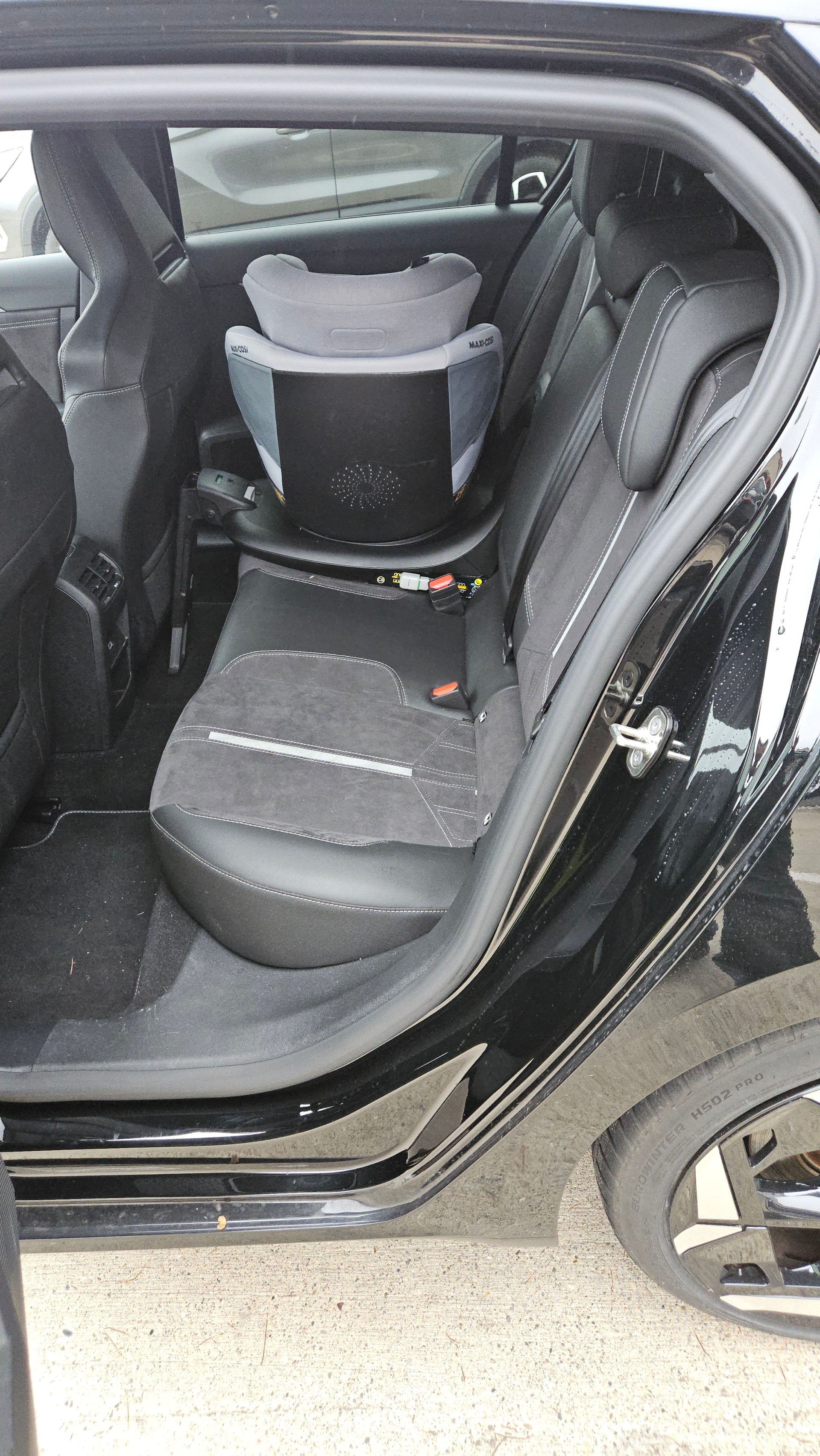 OPEL Astra 1.6 PHEV Turbo GSe A-image-8