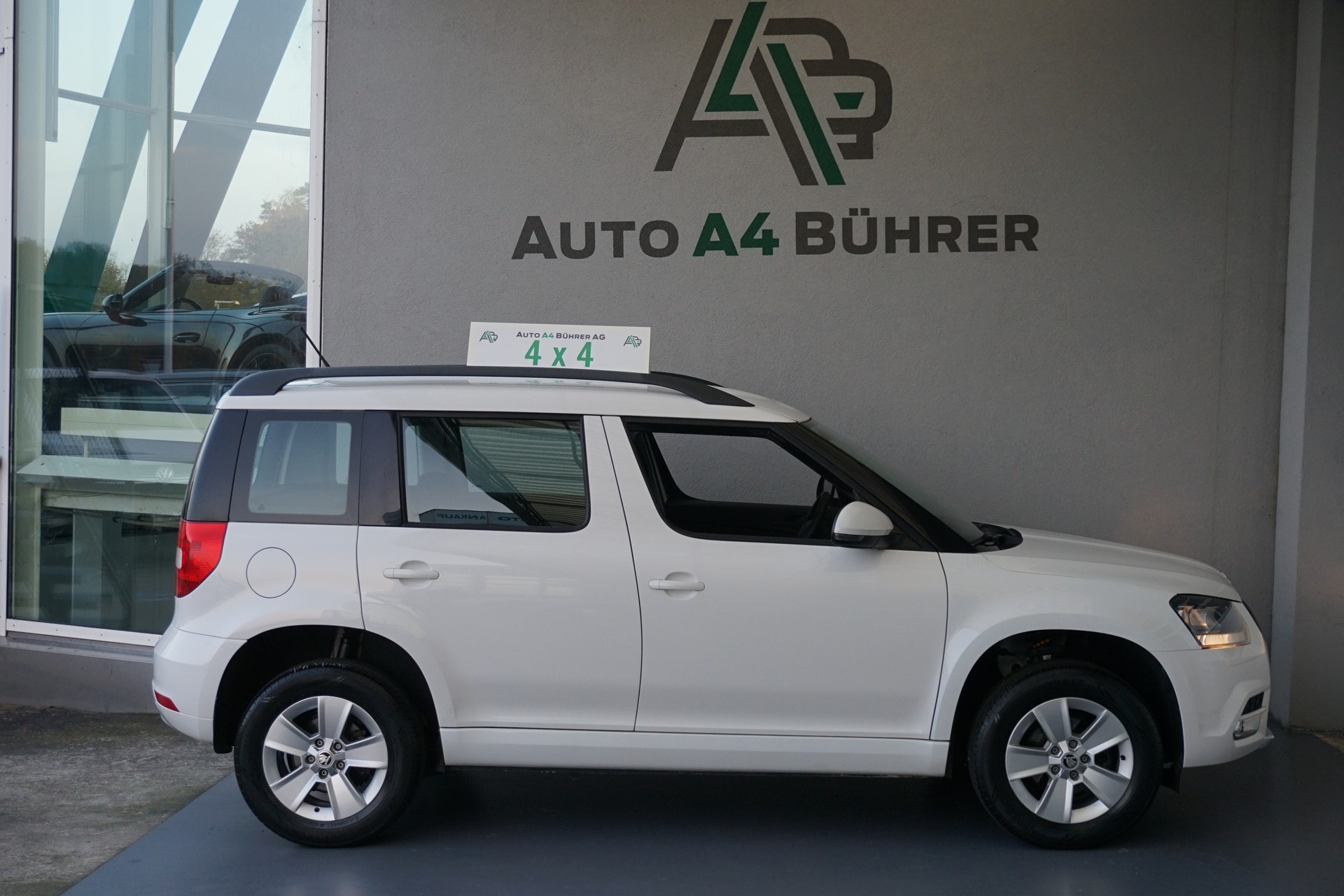 SKODA Yeti 2.0 TDI Active 4x4-image-4
